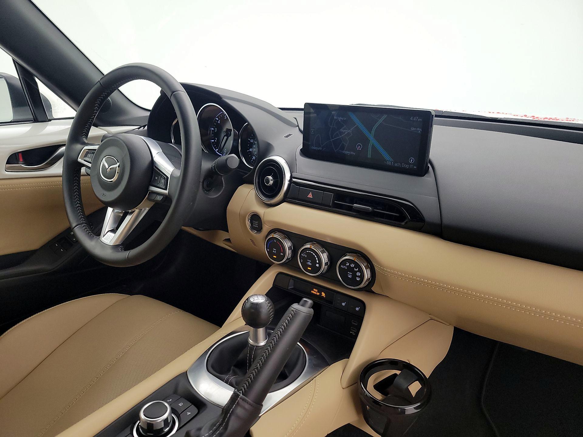 Thumbnail: 2025 Mazda MX-5 Miata - 10