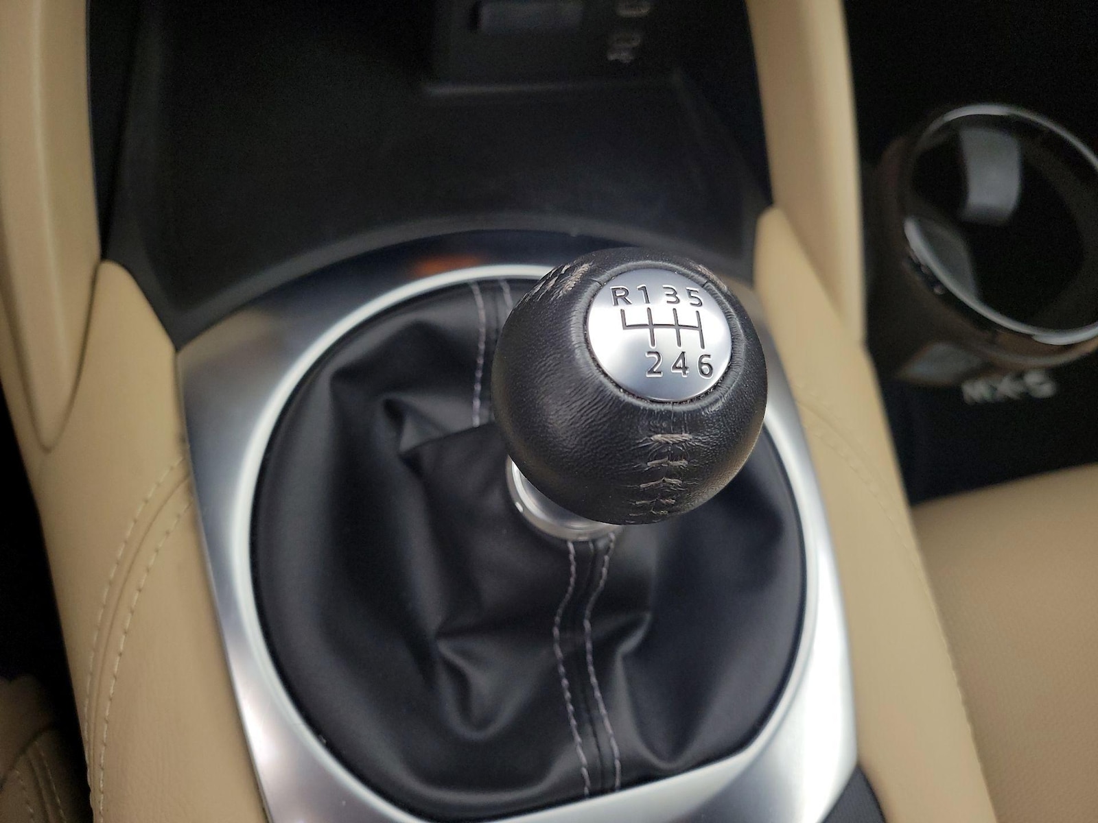 2025 Mazda MX-5 Miata Grand Touring - Photo 18