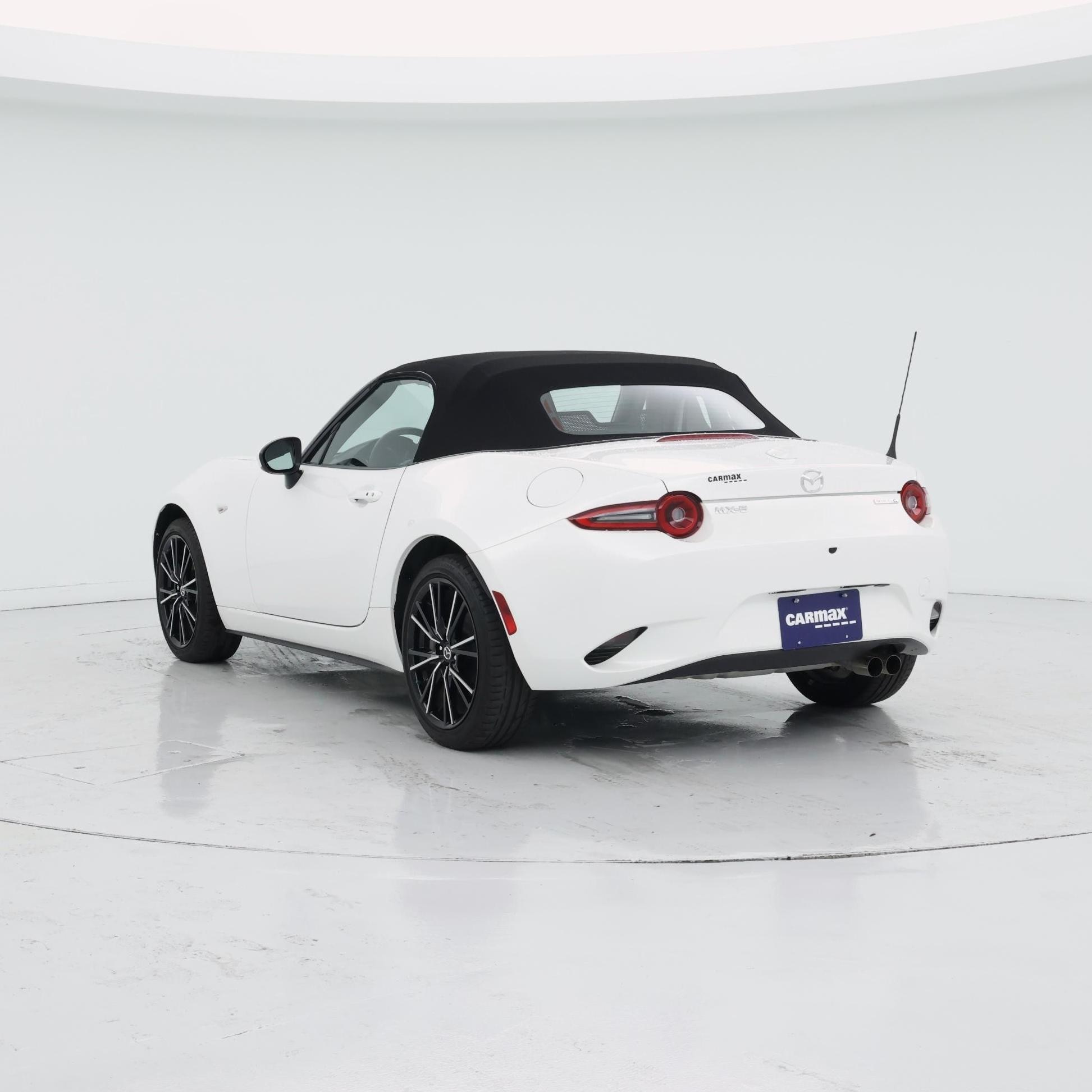 Thumbnail: 2025 Mazda MX-5 Miata - 2