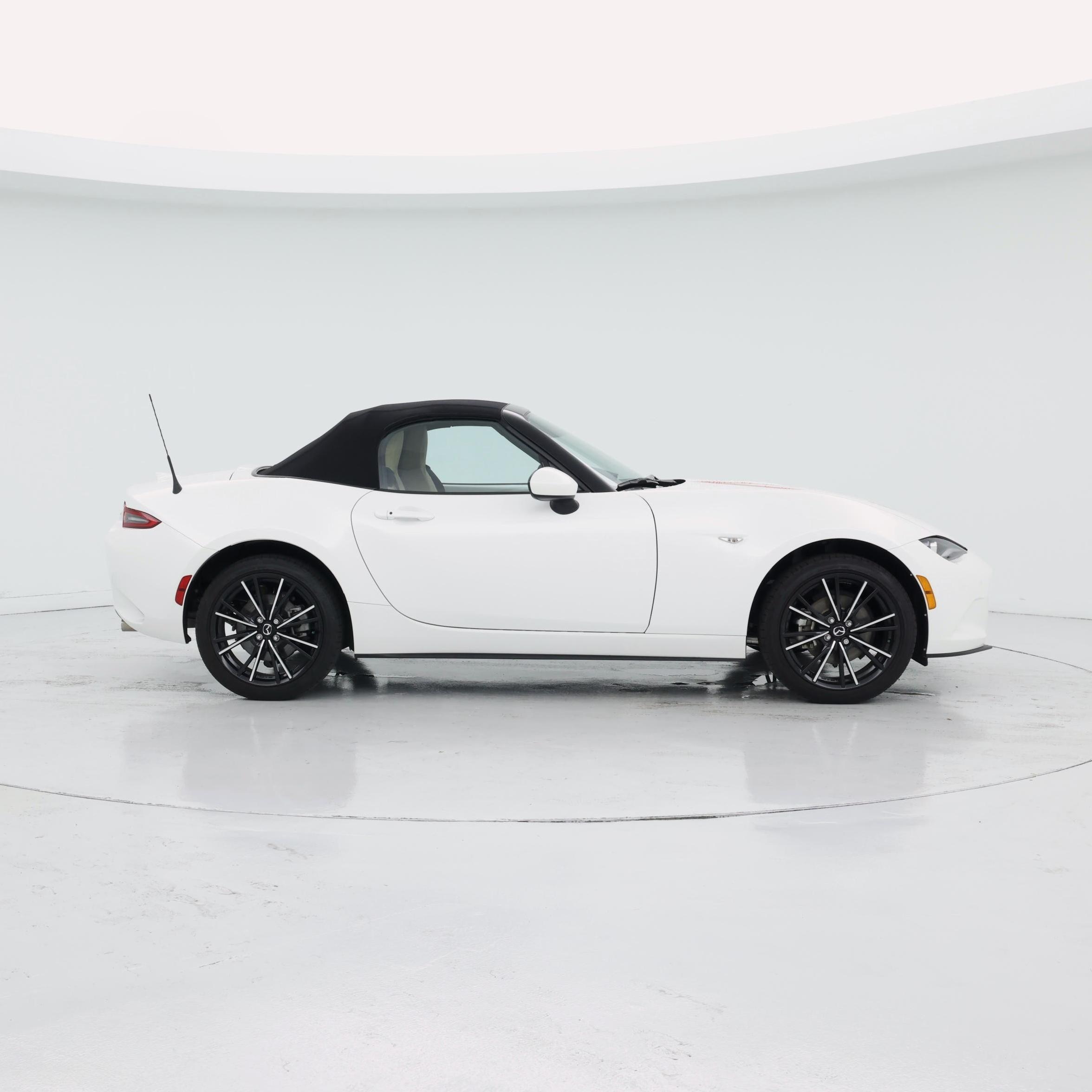 Thumbnail: 2025 Mazda MX-5 Miata - 7