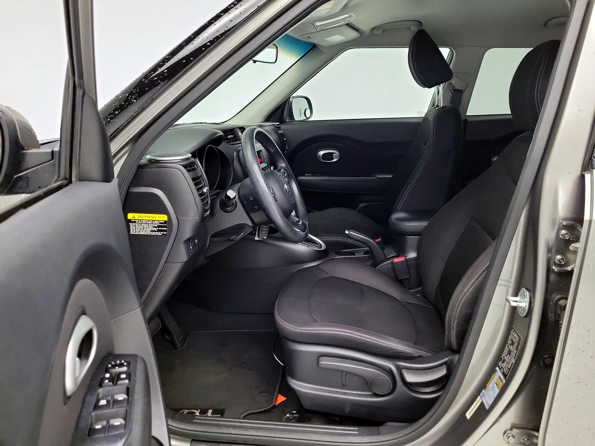 Thumbnail: 2015 Kia Soul - 11
