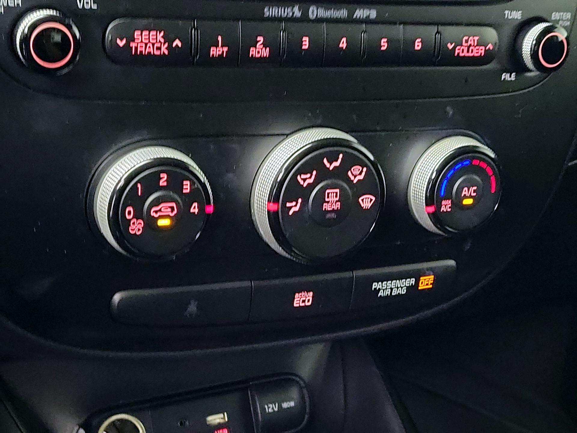 Thumbnail: 2015 Kia Soul - 15