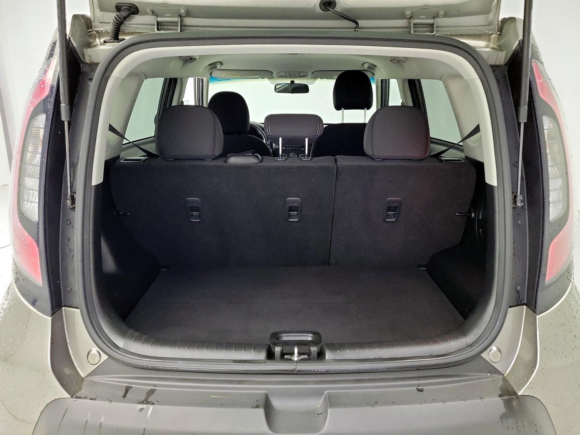 Thumbnail: 2015 Kia Soul - 19