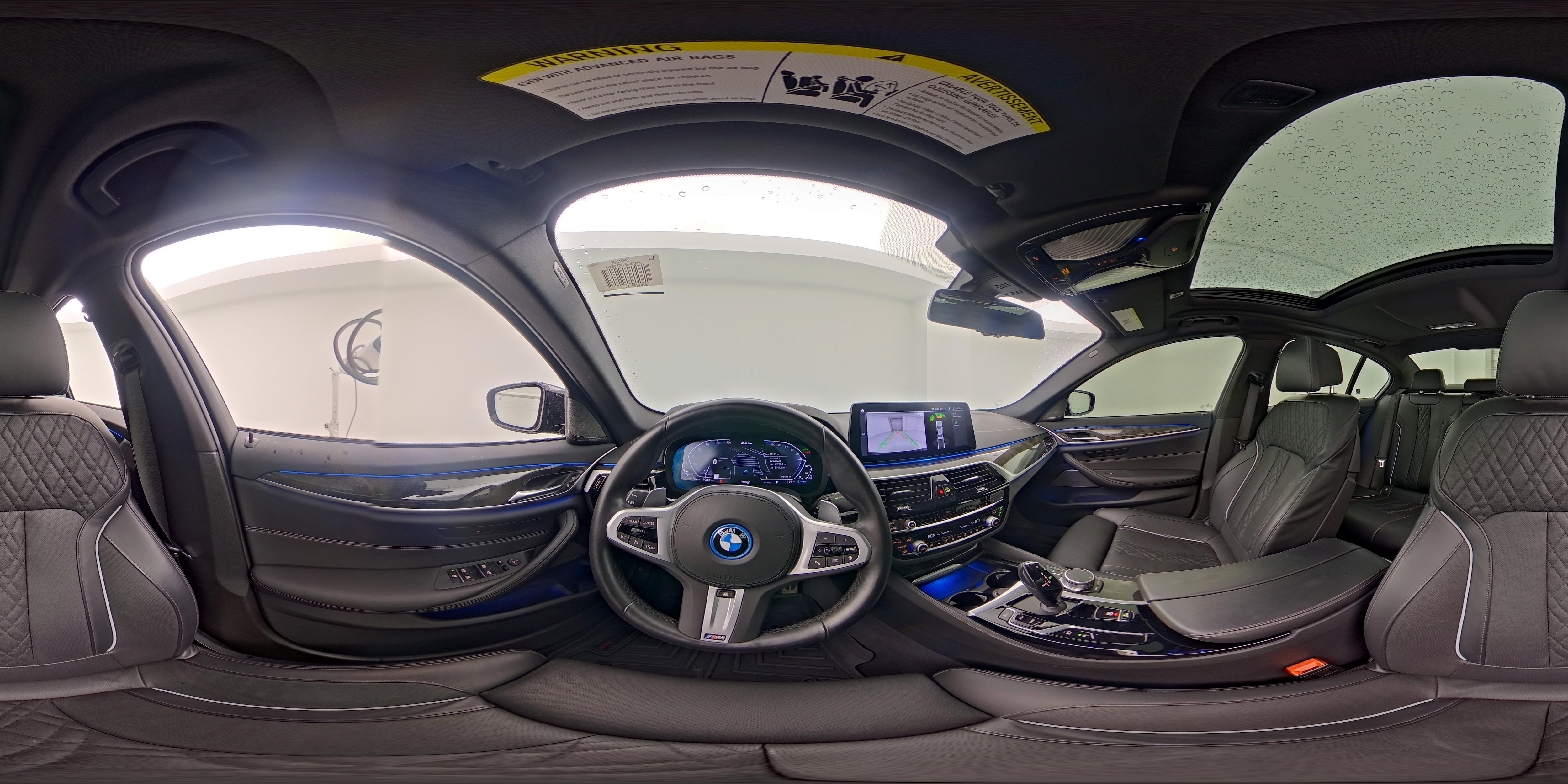 2022 BMW 5 Series 530e - Photo 28