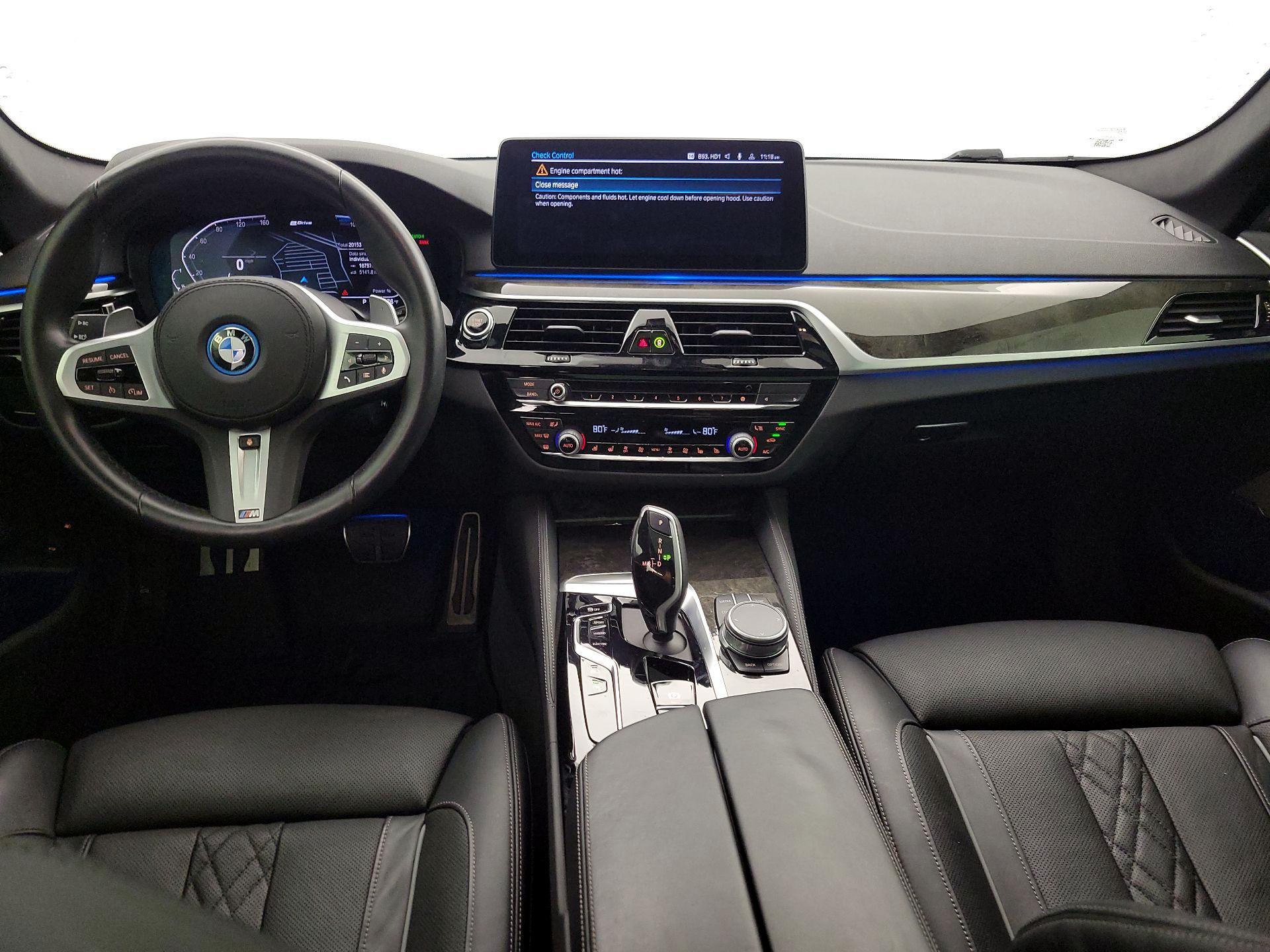 Thumbnail: 2022 BMW 5 Series - 9