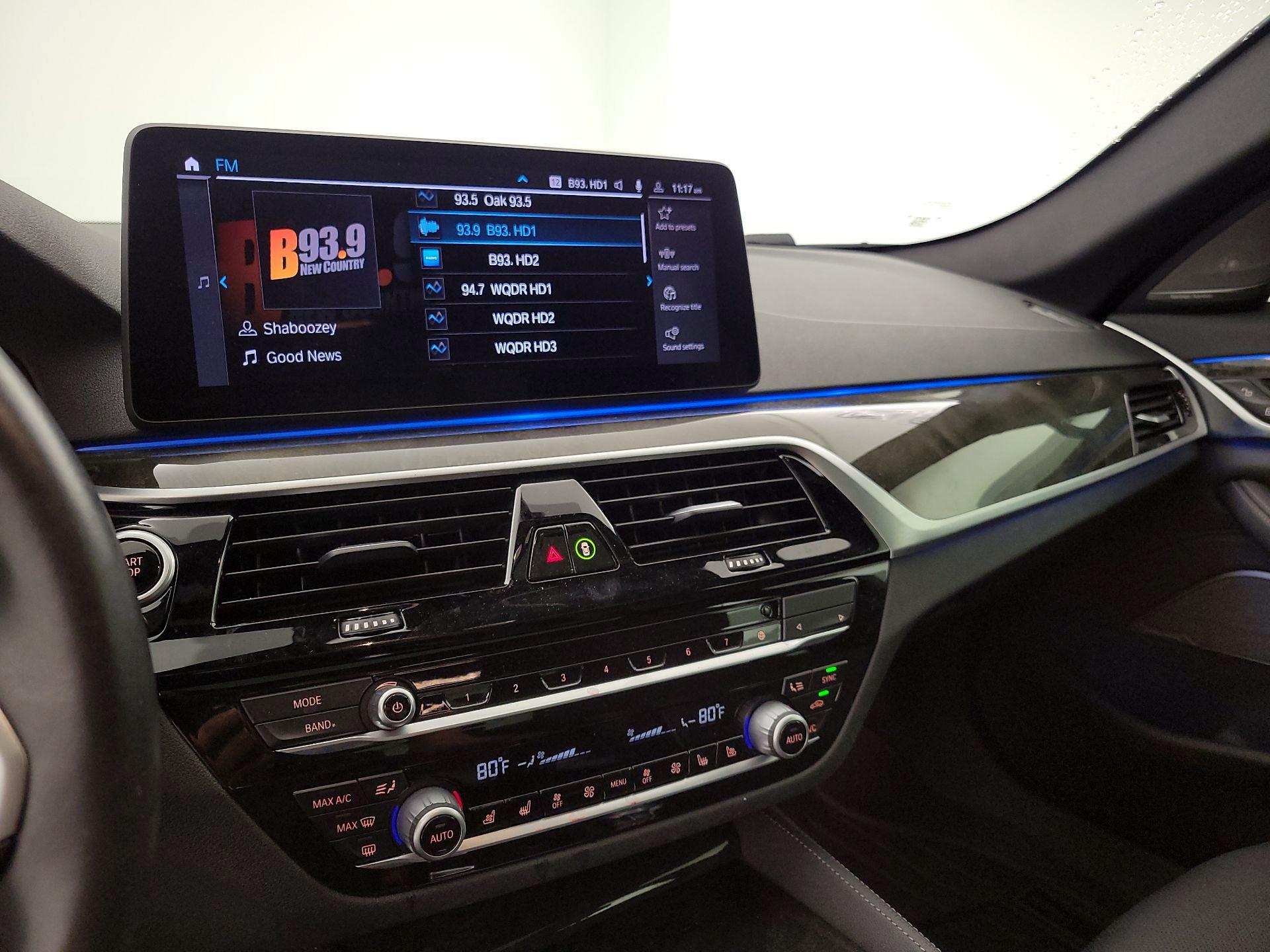 Thumbnail: 2022 BMW 5 Series - 16