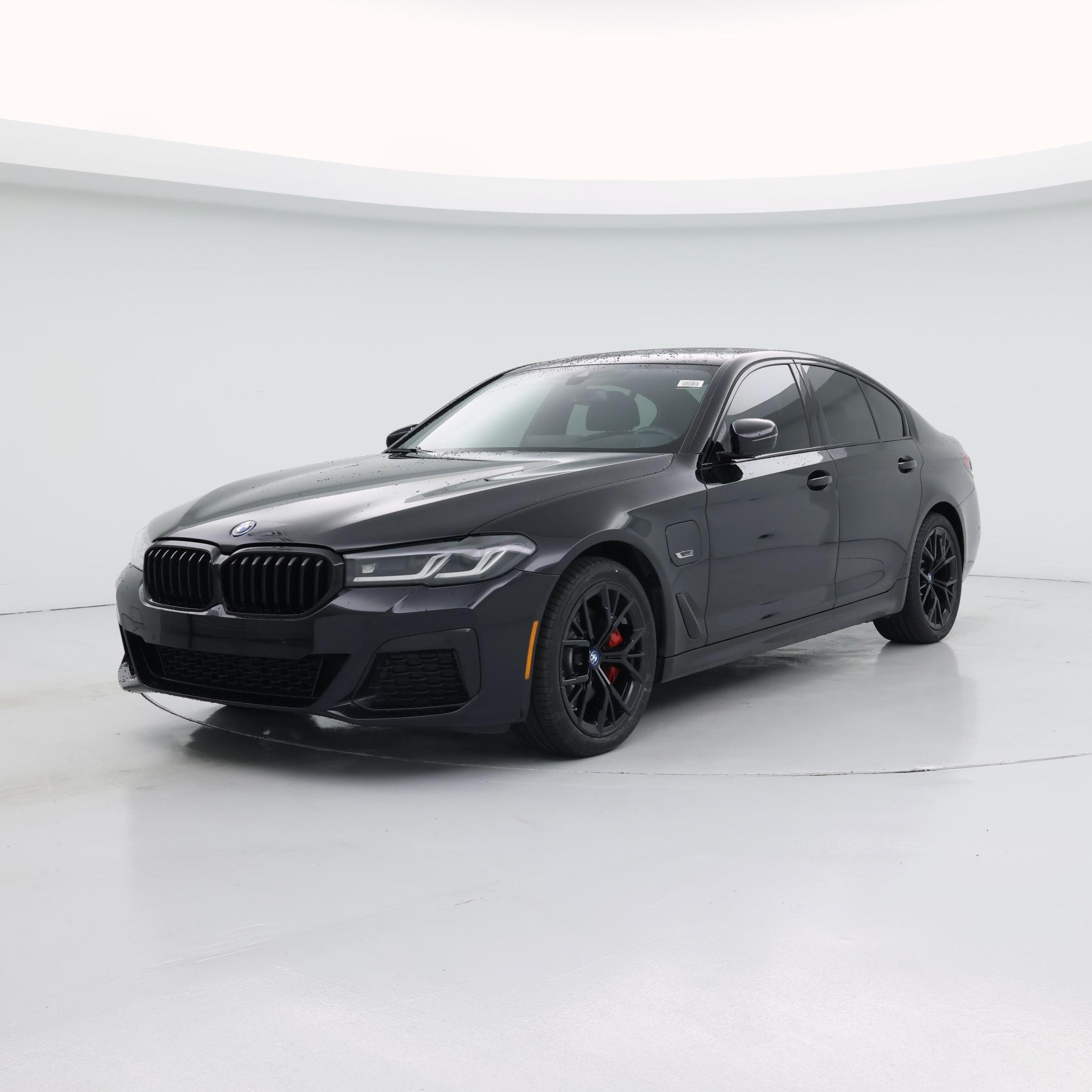 Thumbnail: 2022 BMW 5 Series - 4