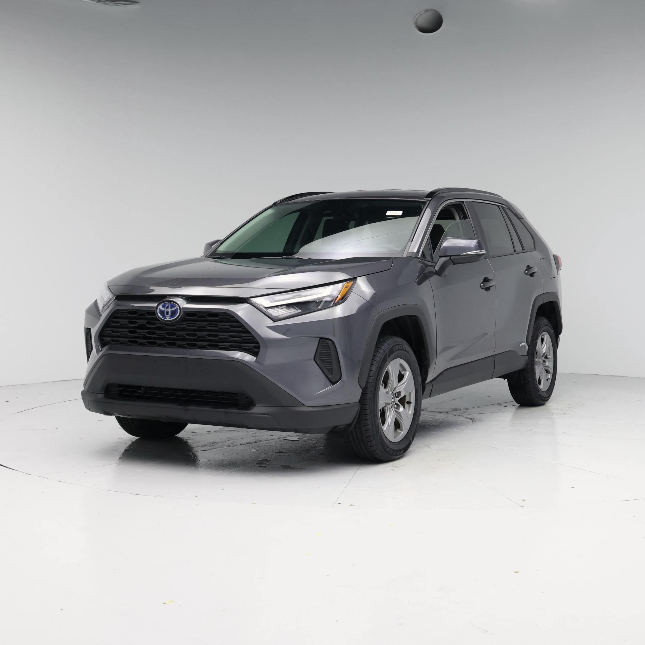 Thumbnail: 2022 Toyota RAV4 - 4