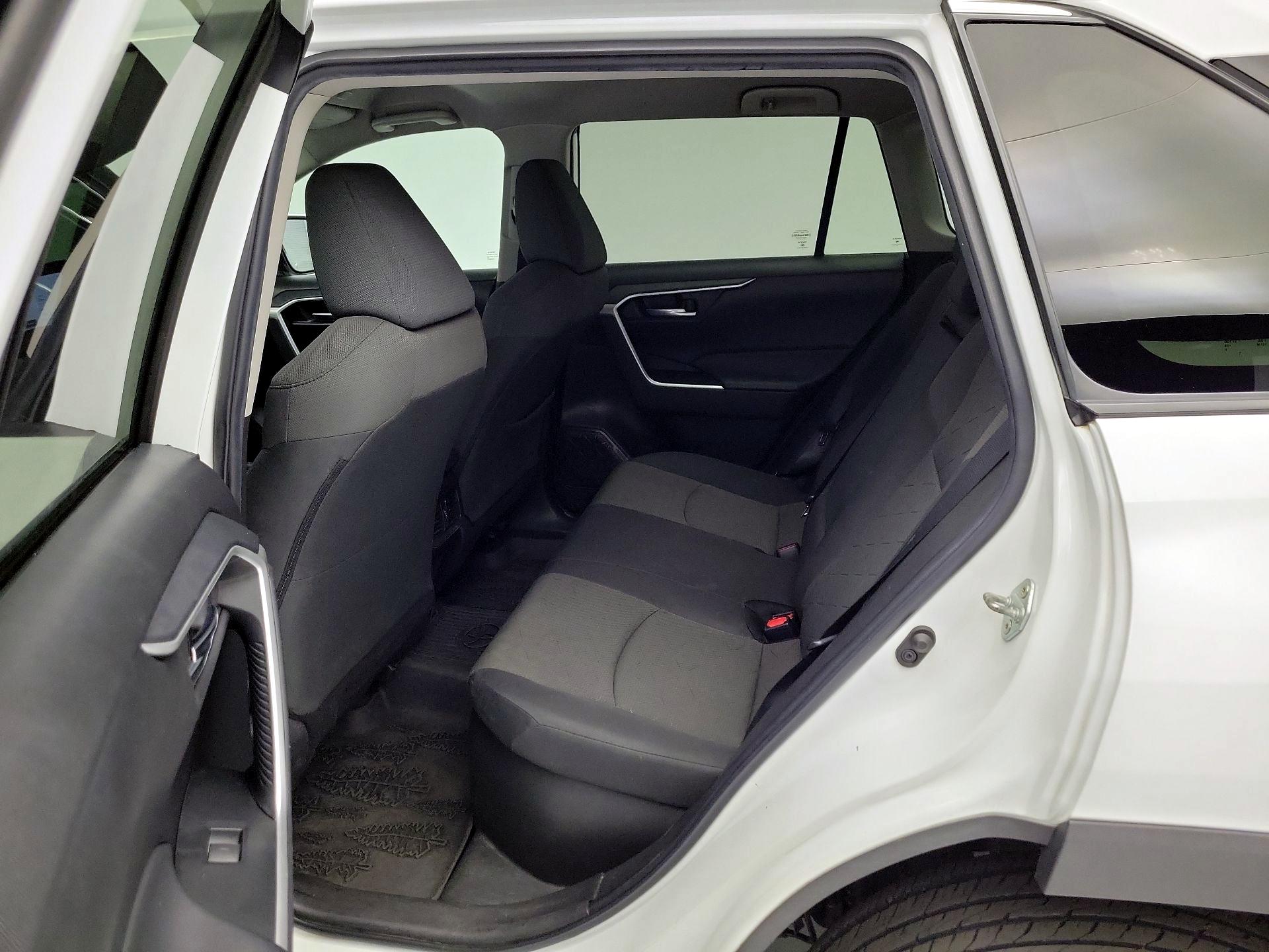 Thumbnail: 2023 Toyota RAV4 - 19