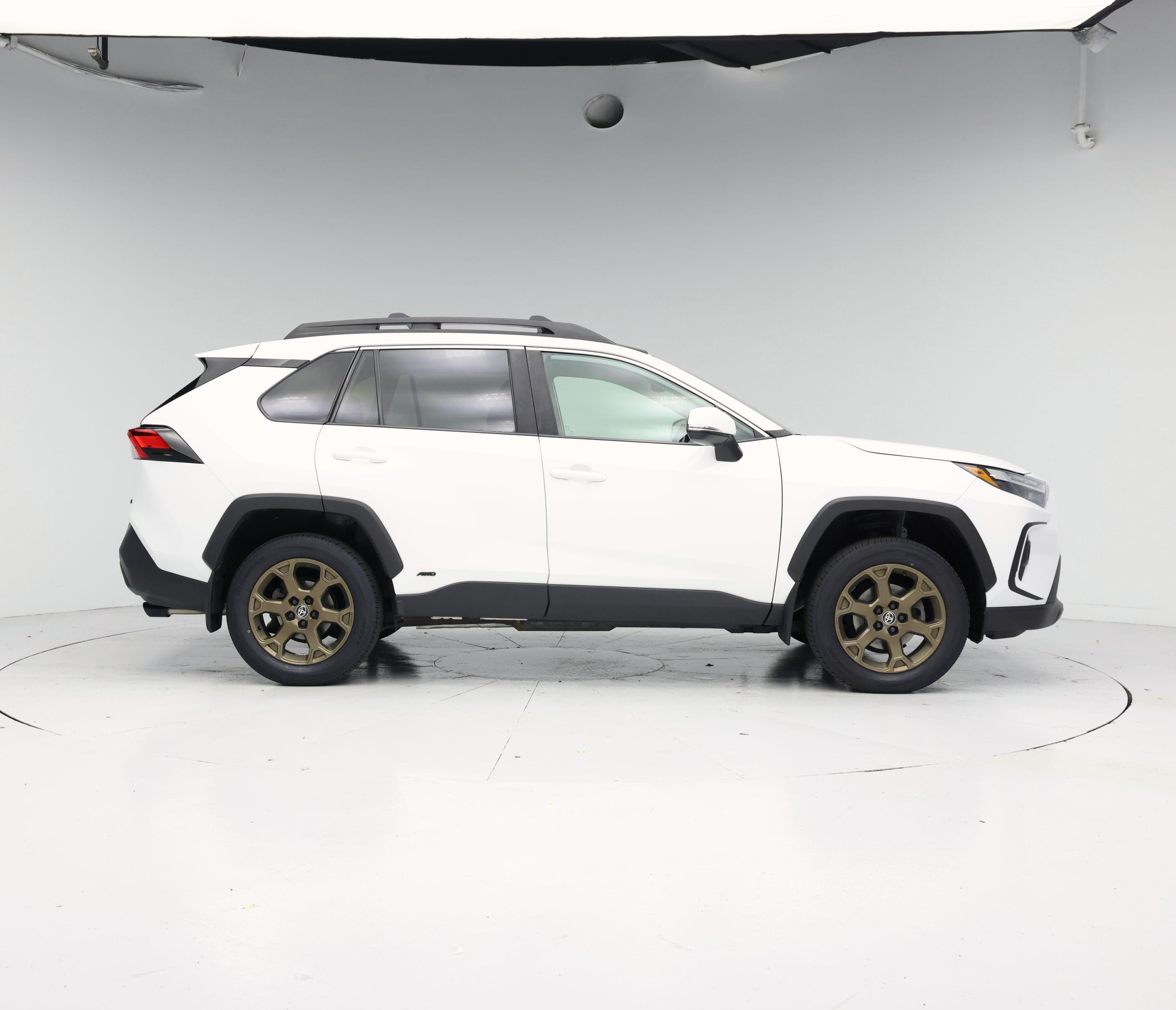 Thumbnail: 2023 Toyota RAV4 - 7