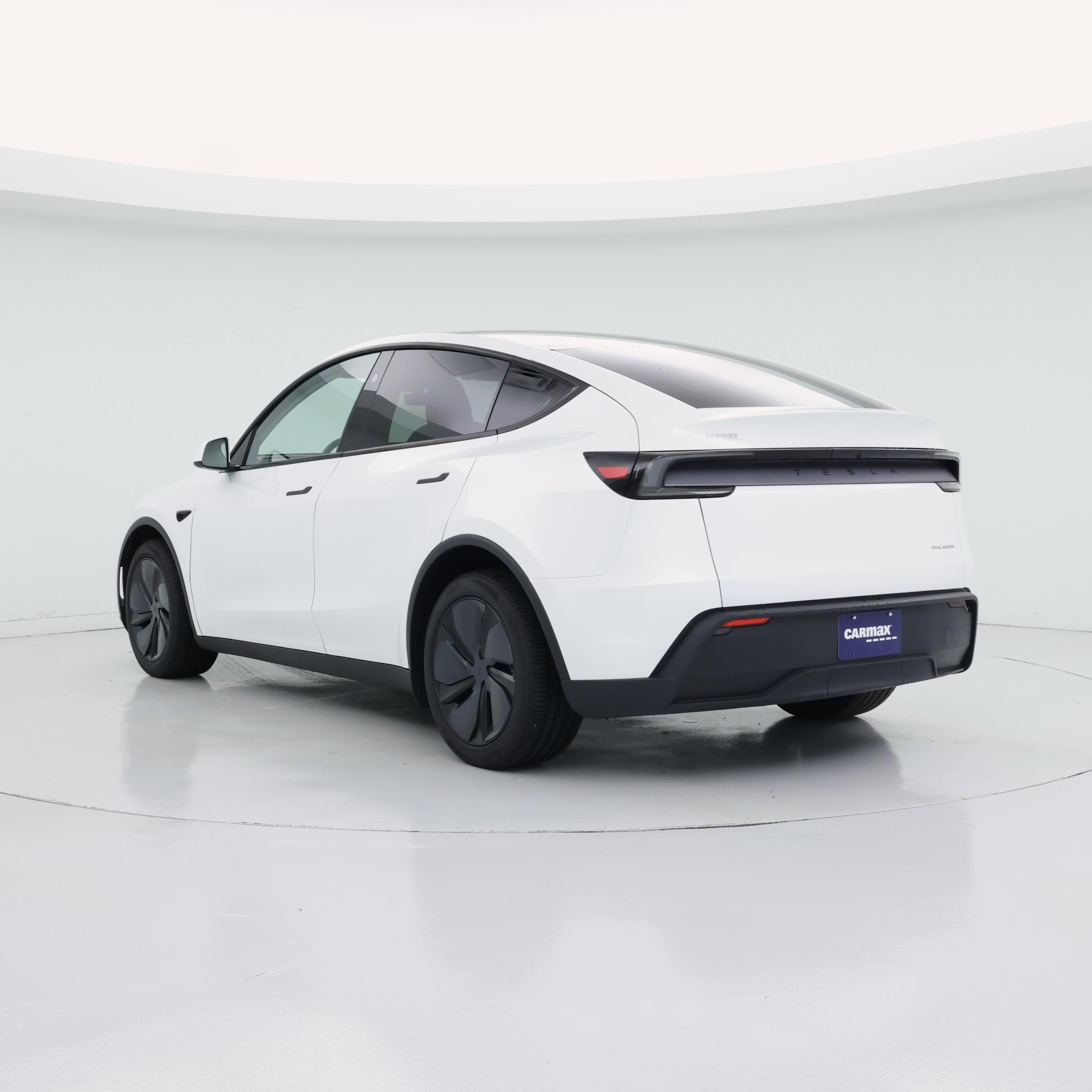 Thumbnail: 2026 Tesla Model Y - 2