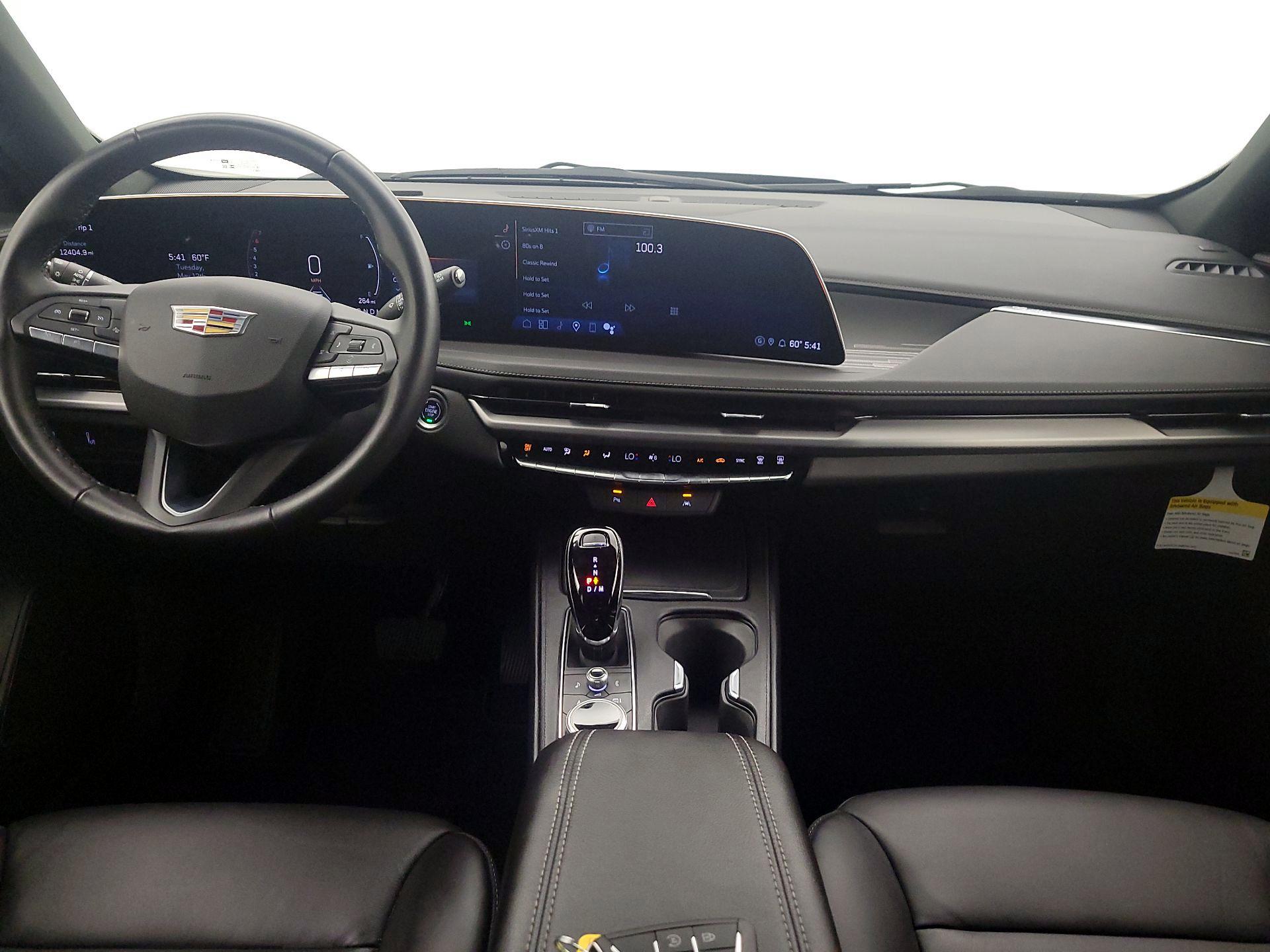 Thumbnail: 2025 Cadillac XT4 - 9