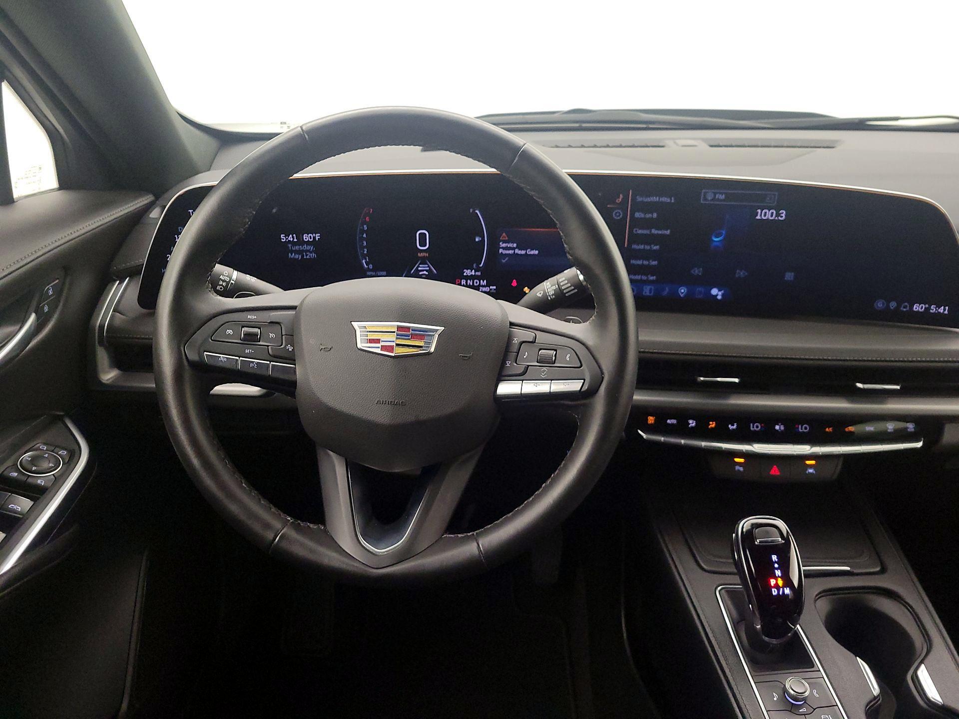 Thumbnail: 2025 Cadillac XT4 - 10