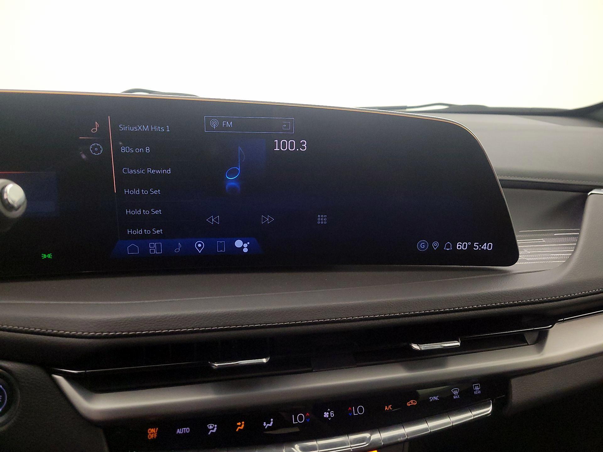 Thumbnail: 2025 Cadillac XT4 - 15