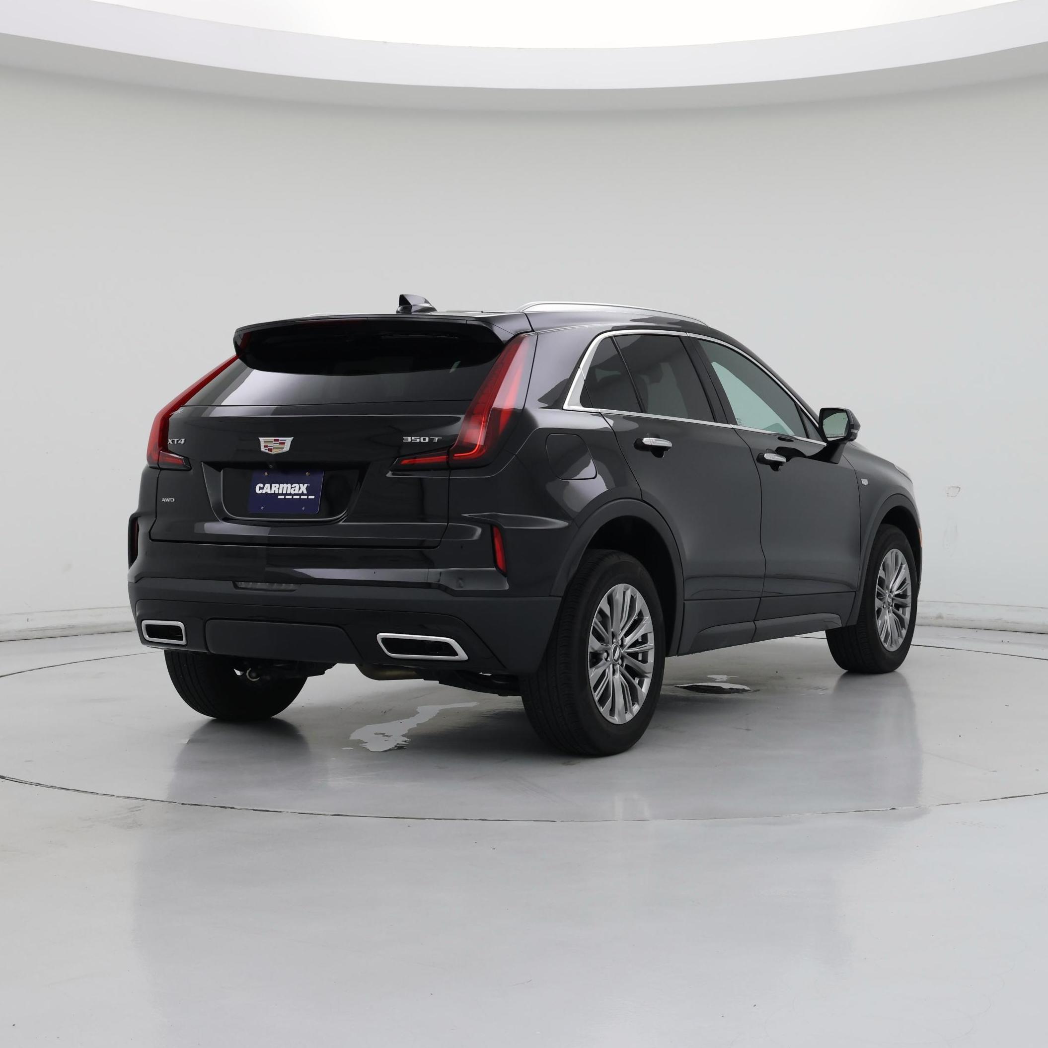 Thumbnail: 2025 Cadillac XT4 - 8