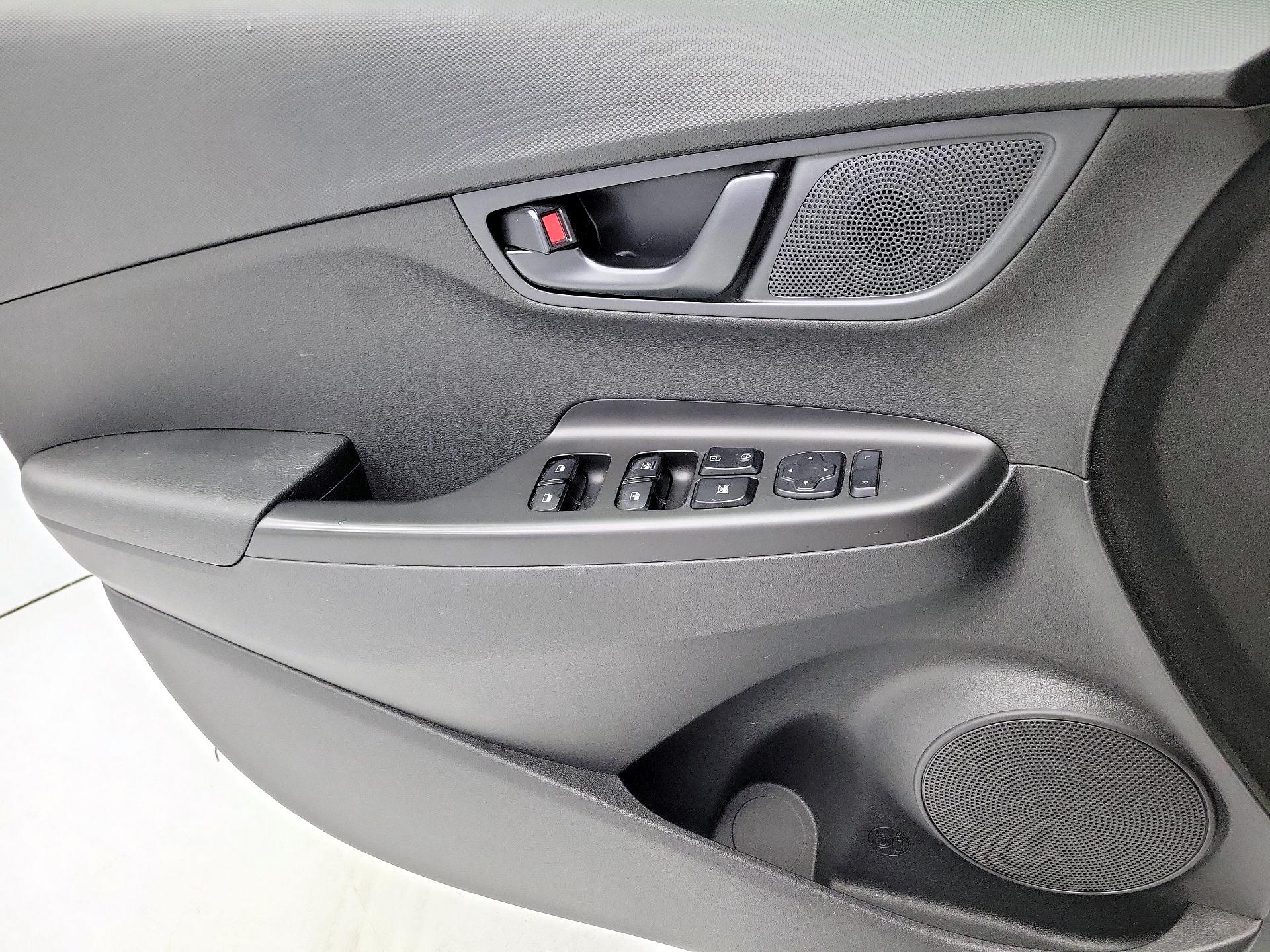 Thumbnail: 2023 Hyundai Kona - 12