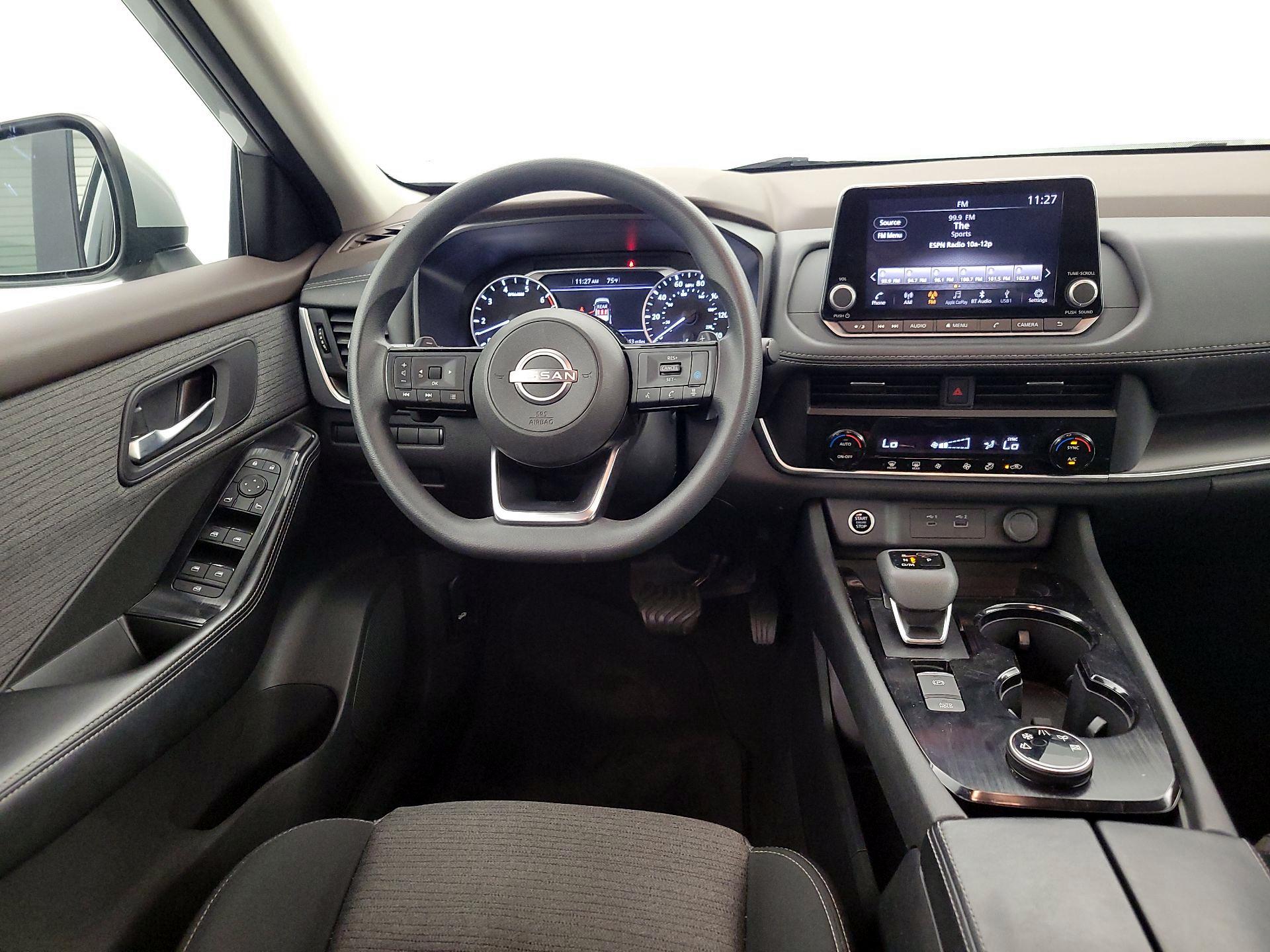 Thumbnail: 2023 Nissan Rogue - 10