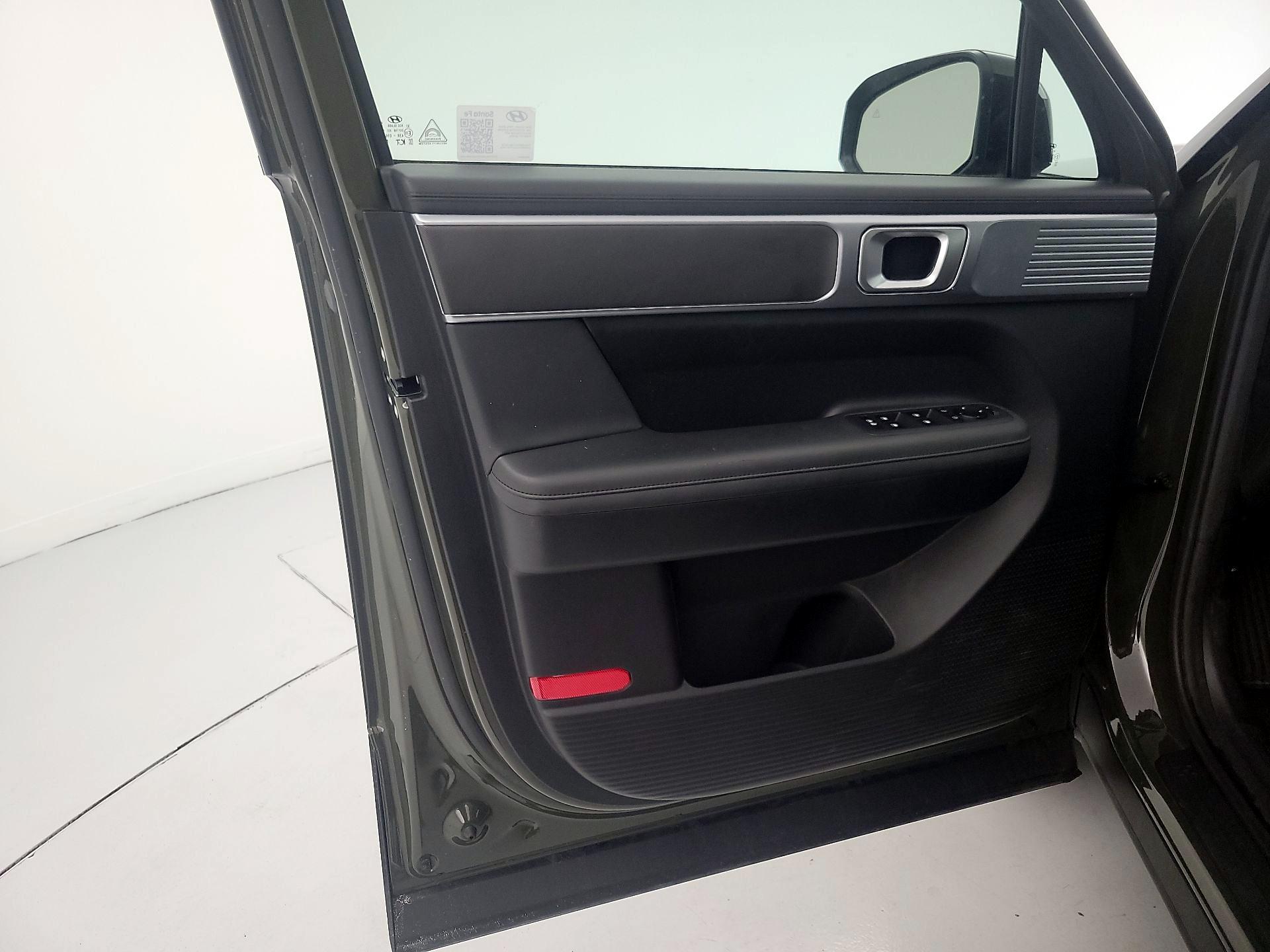 Thumbnail: 2024 Hyundai Santa Fe - 12