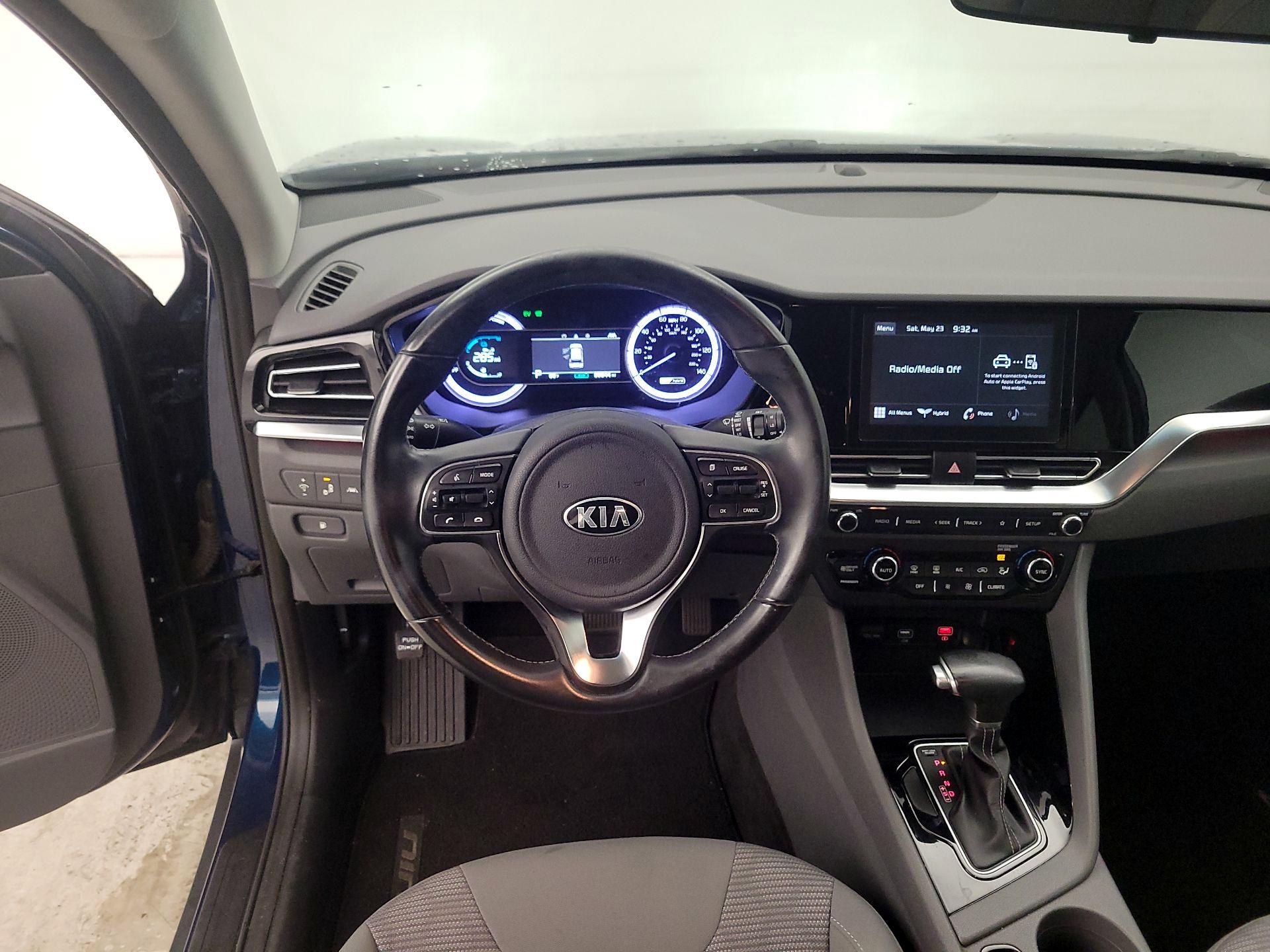 Thumbnail: 2021 Kia Niro - 10