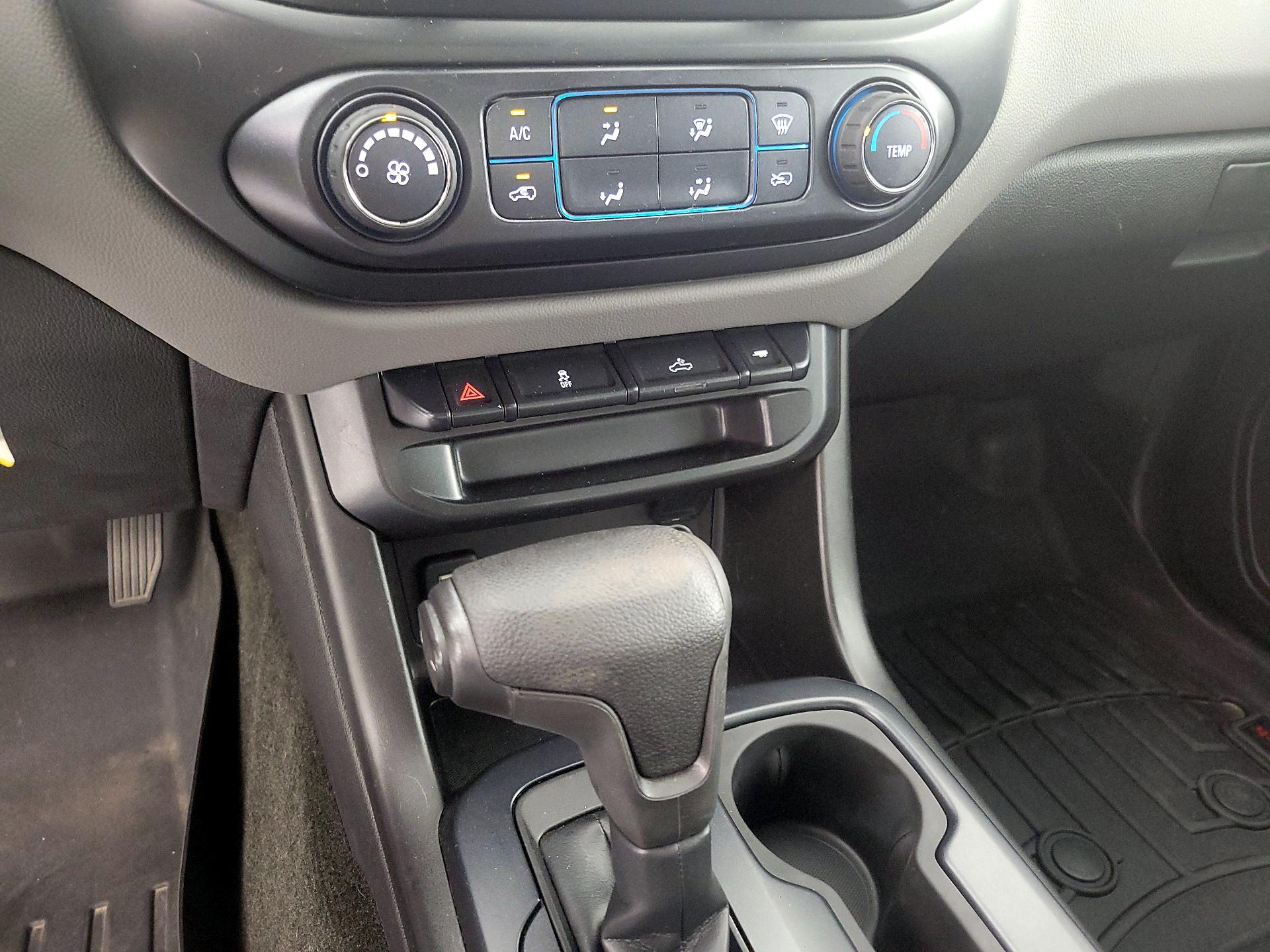 Thumbnail: 2016 Chevrolet Colorado - 16