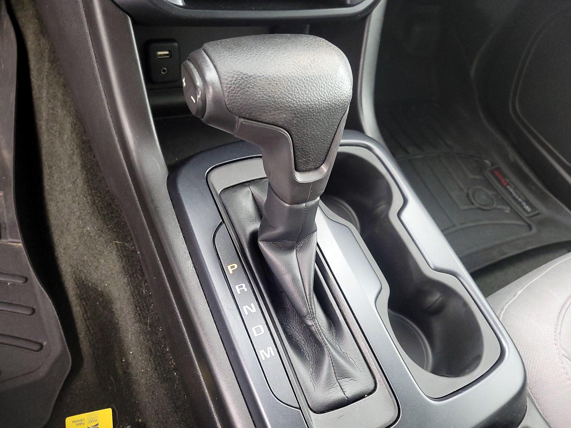 Thumbnail: 2016 Chevrolet Colorado - 17