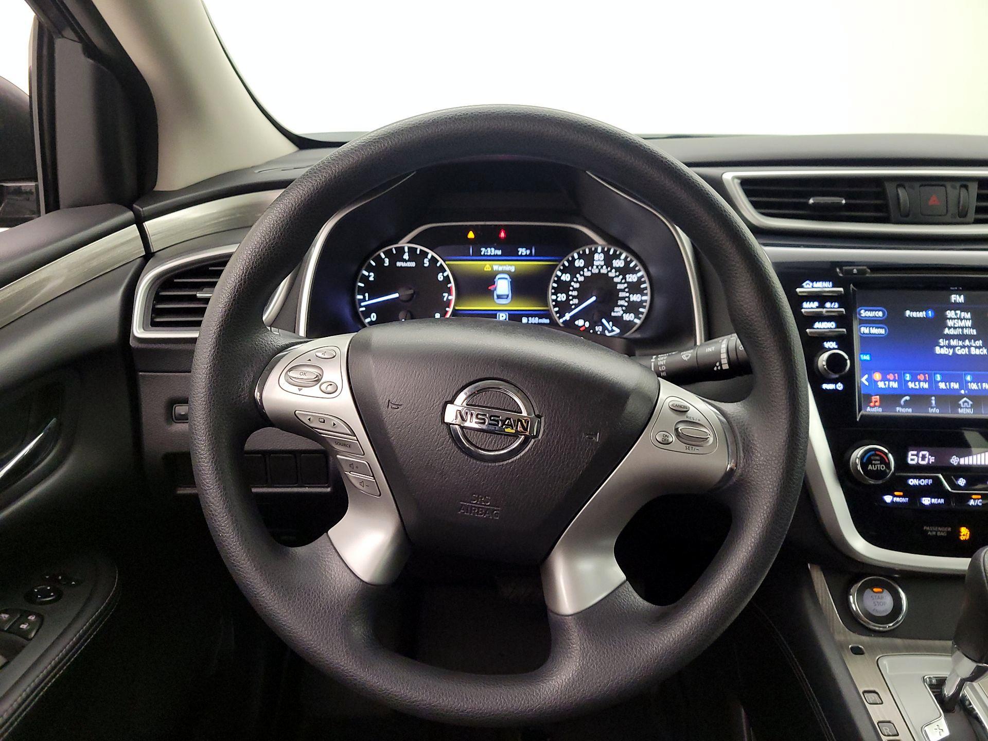 Thumbnail: 2016 Nissan Murano - 10