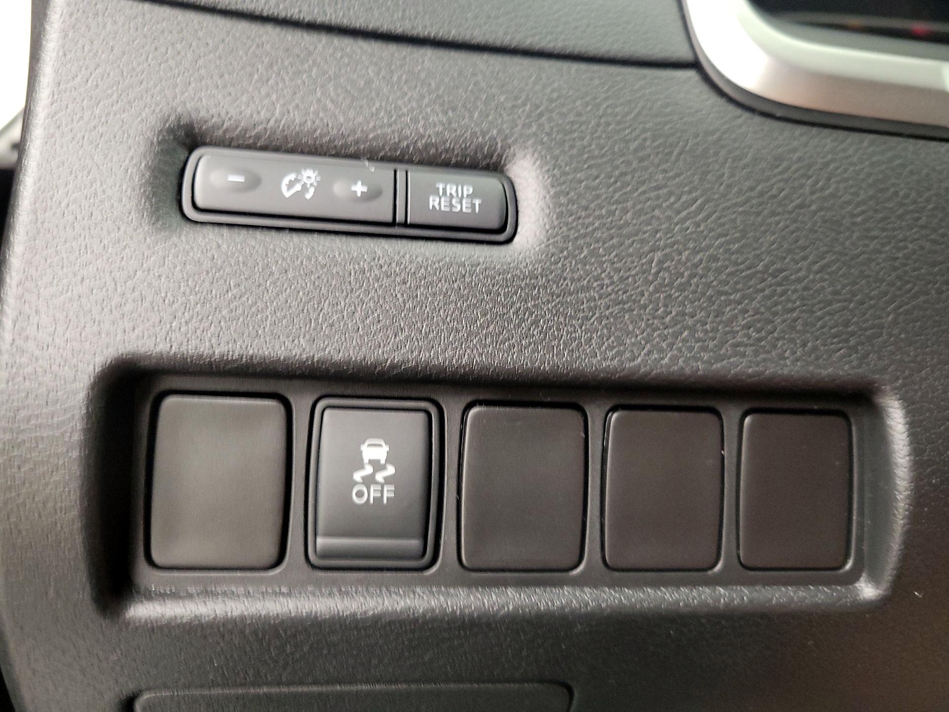 Thumbnail: 2016 Nissan Murano - 13