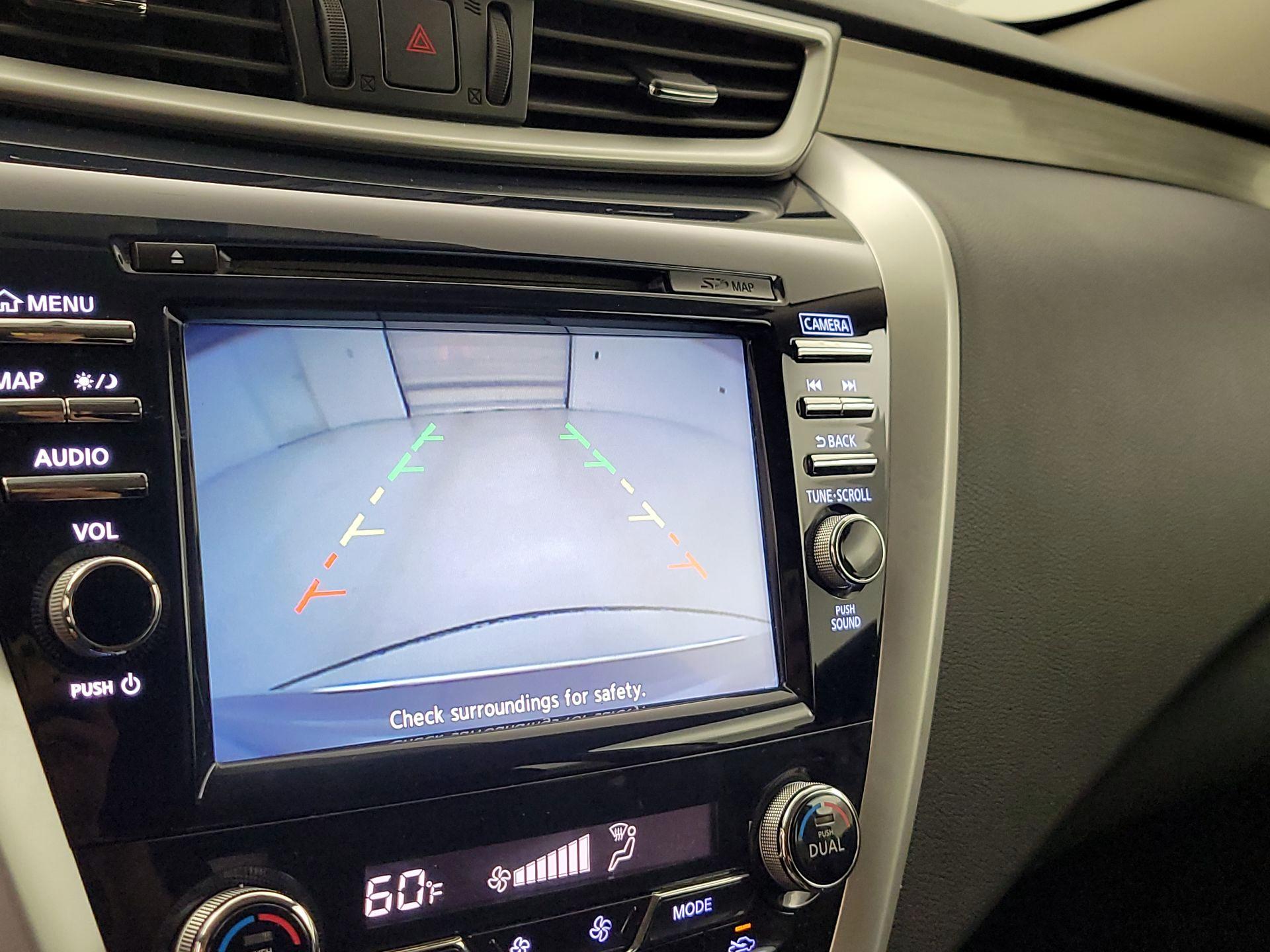 Thumbnail: 2016 Nissan Murano - 15