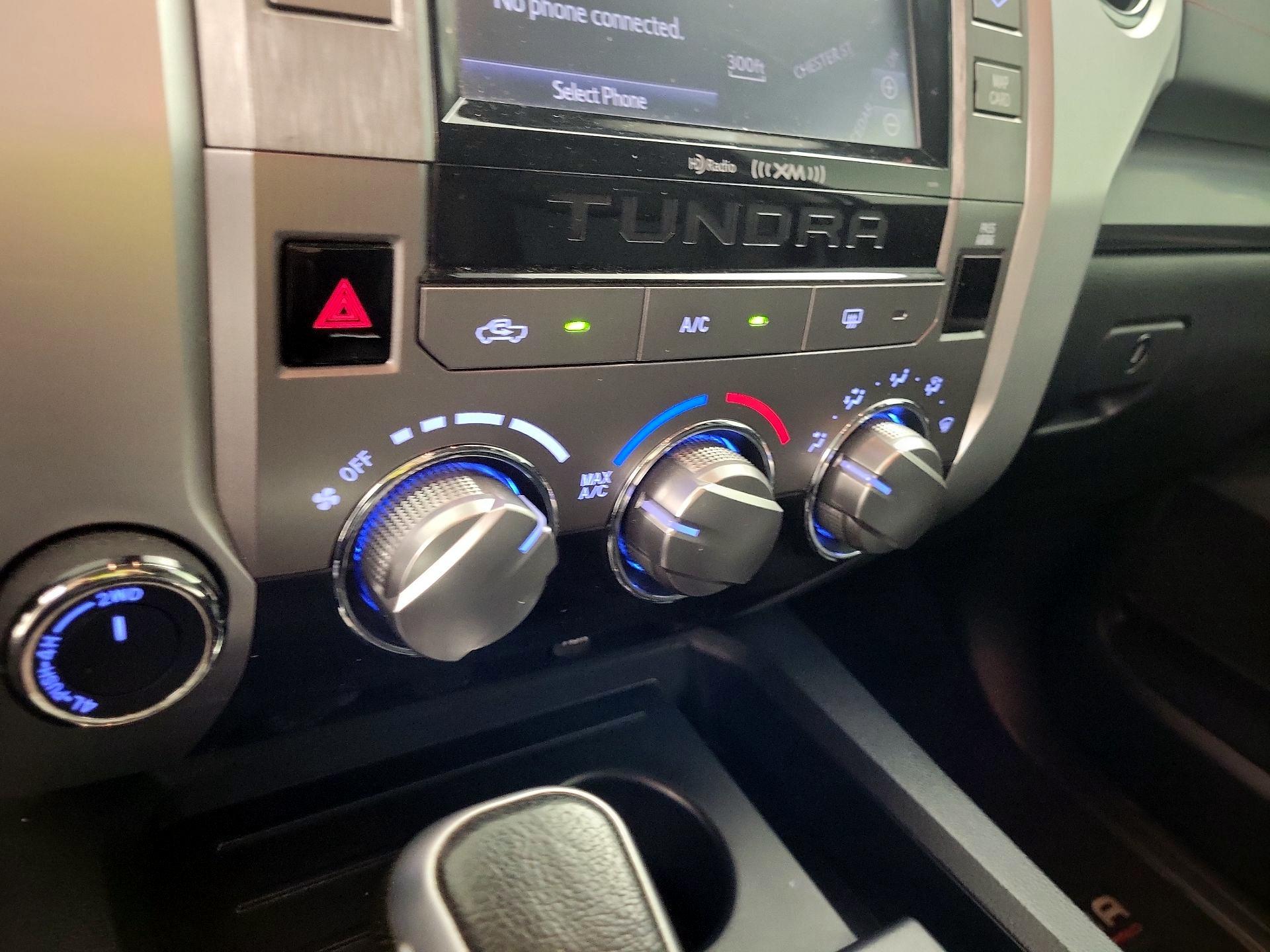 Thumbnail: 2019 Toyota Tundra - 16