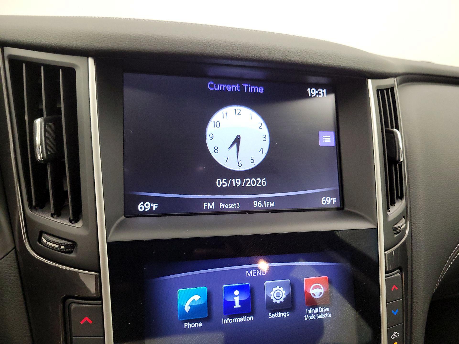 Thumbnail: 2019 INFINITI Q50 - 15