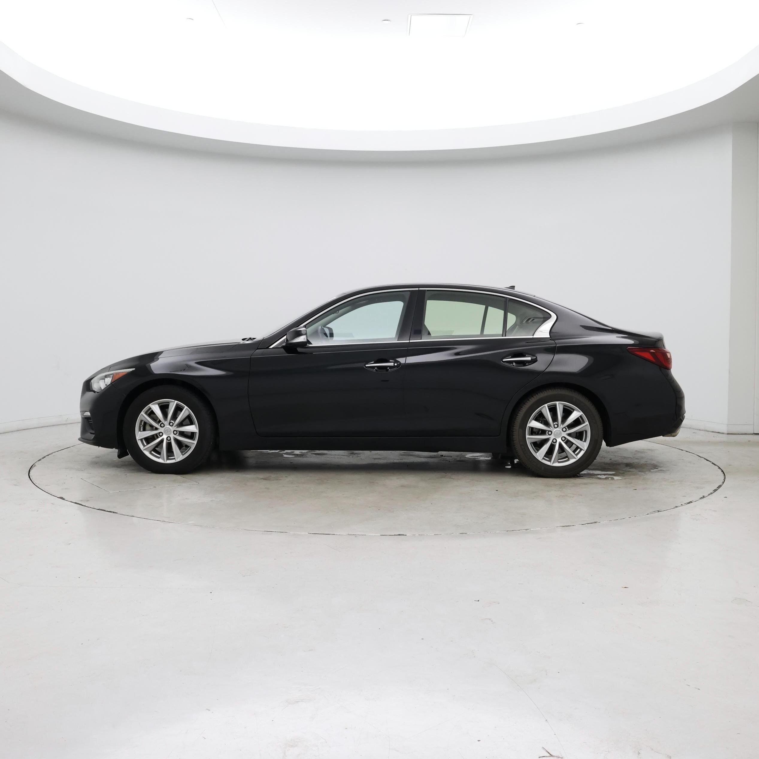 Thumbnail: 2019 INFINITI Q50 - 3