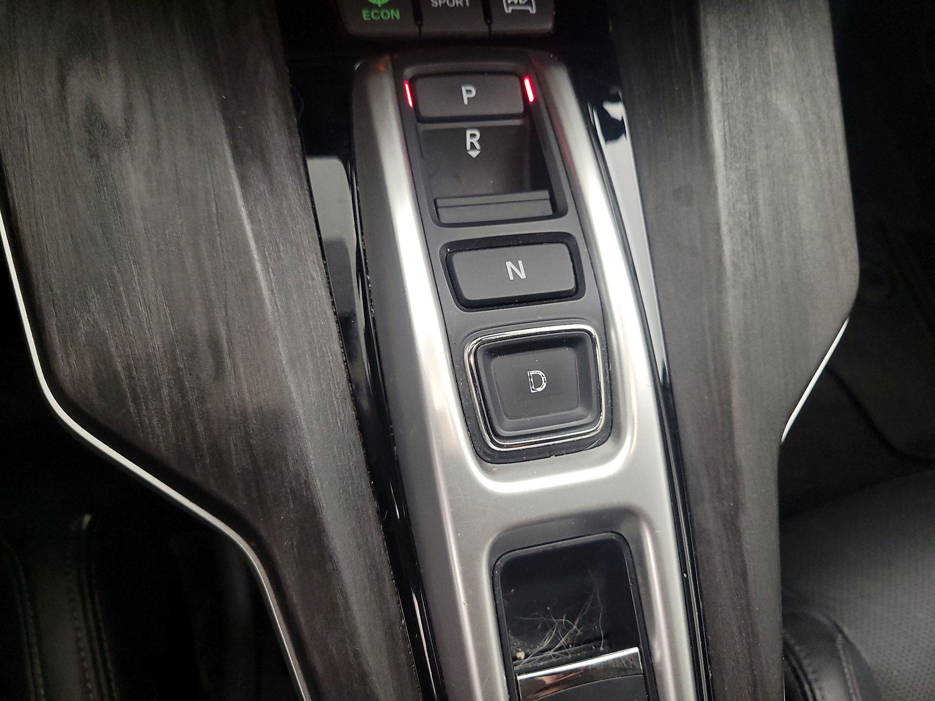 Thumbnail: 2019 Honda Clarity - 18