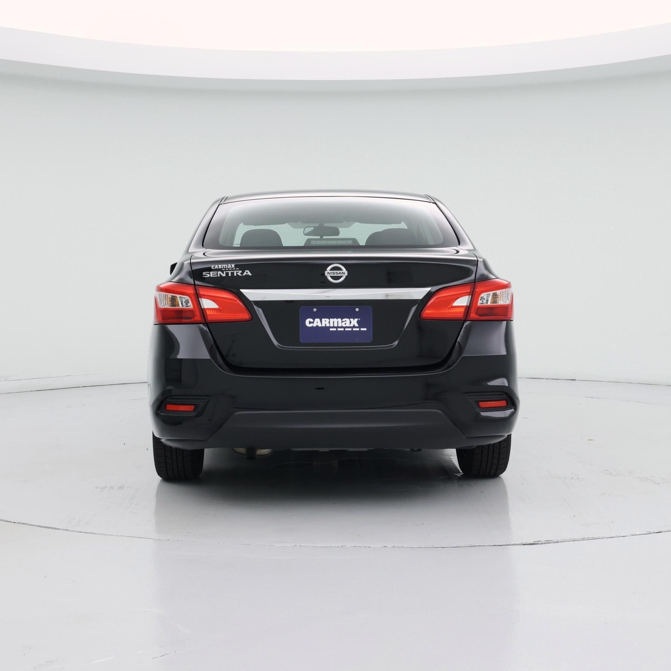 Thumbnail: 2018 Nissan Sentra - 6
