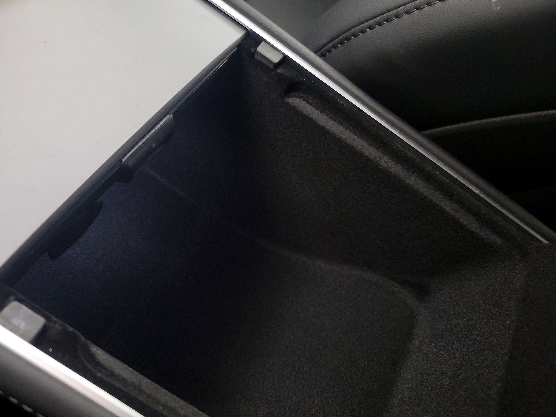 Thumbnail: 2023 Tesla Model Y - 18