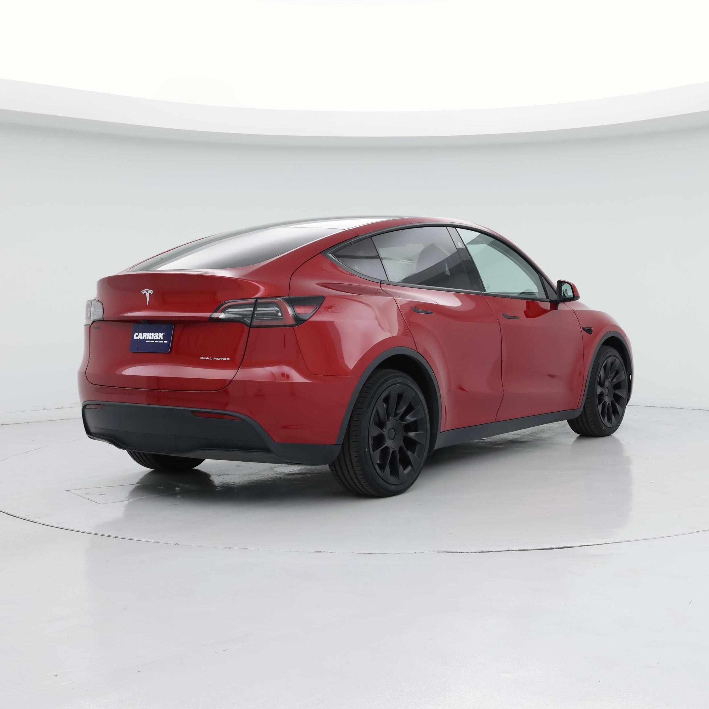 Thumbnail: 2023 Tesla Model Y - 8