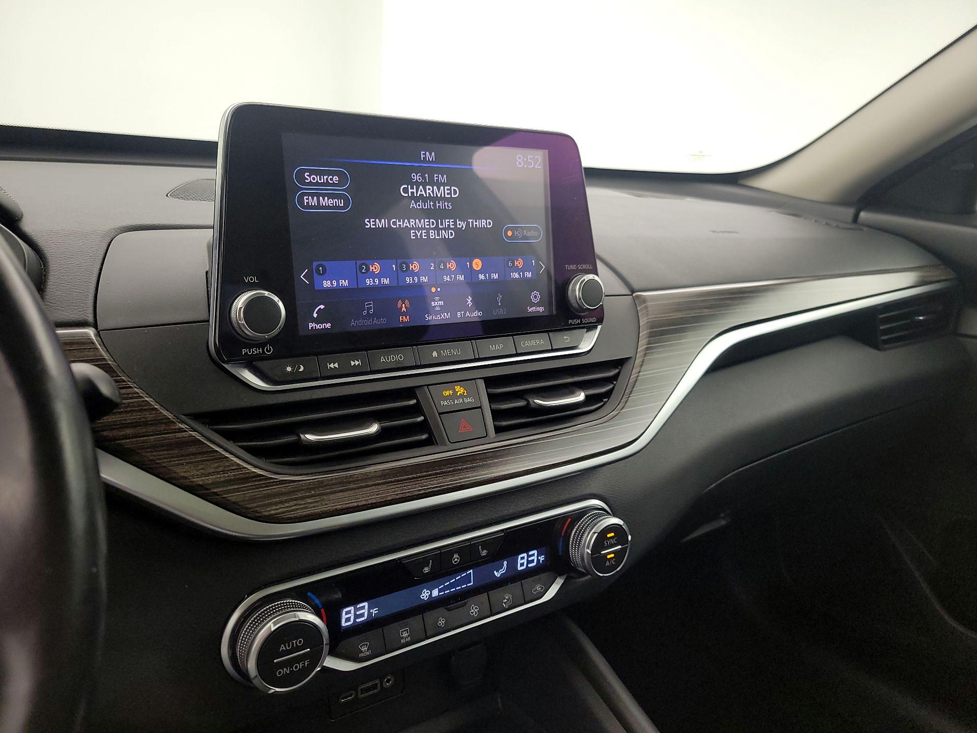 Thumbnail: 2019 Nissan Altima - 15