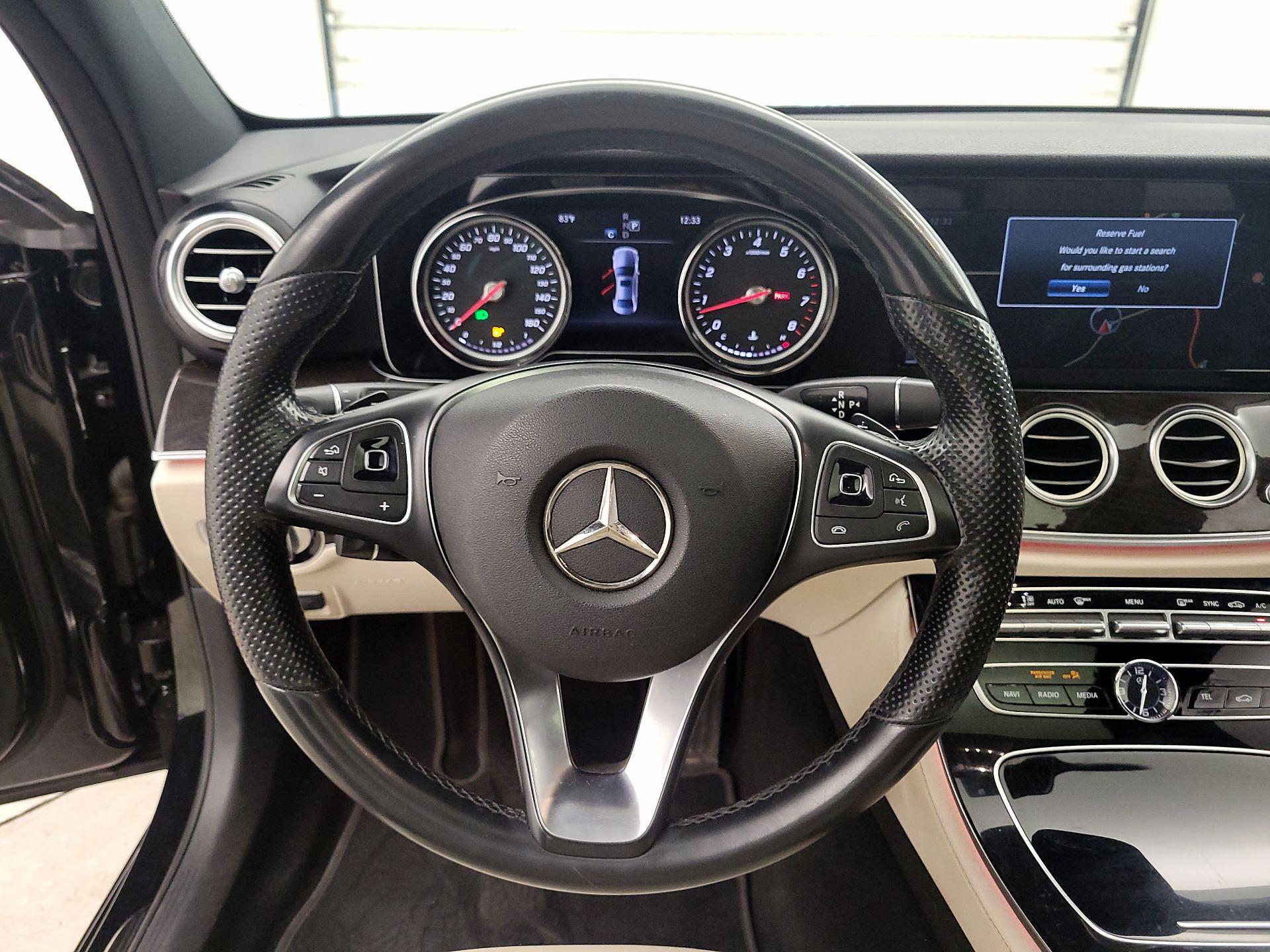 Thumbnail: 2017 Mercedes-Benz E-Class - 10