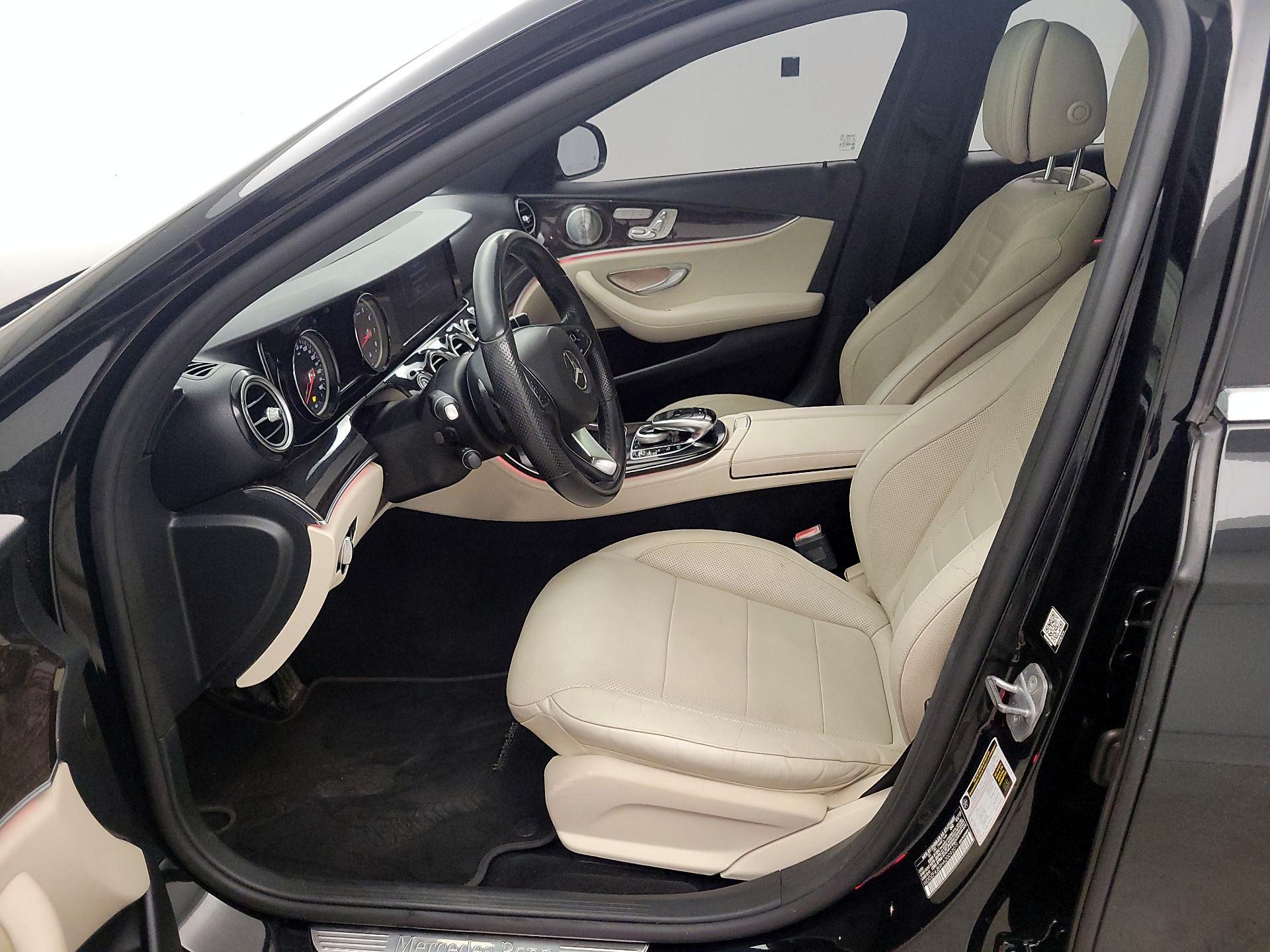Thumbnail: 2017 Mercedes-Benz E-Class - 11