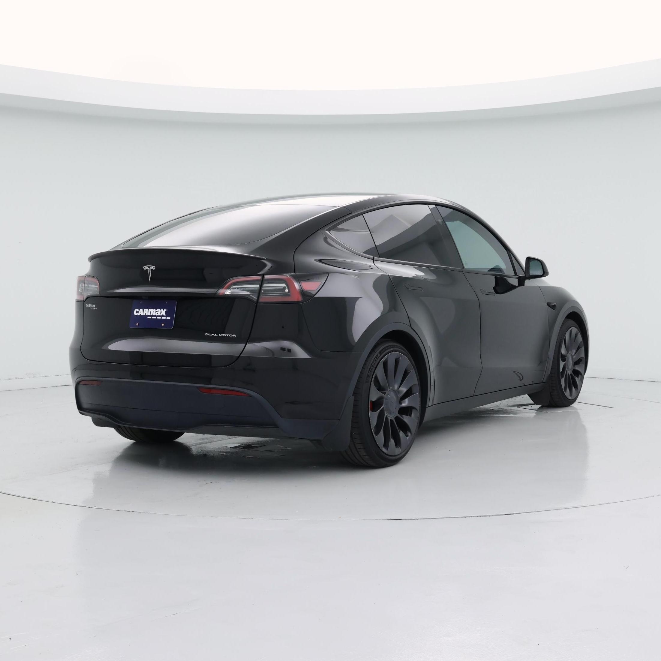 Thumbnail: 2023 Tesla Model Y - 8