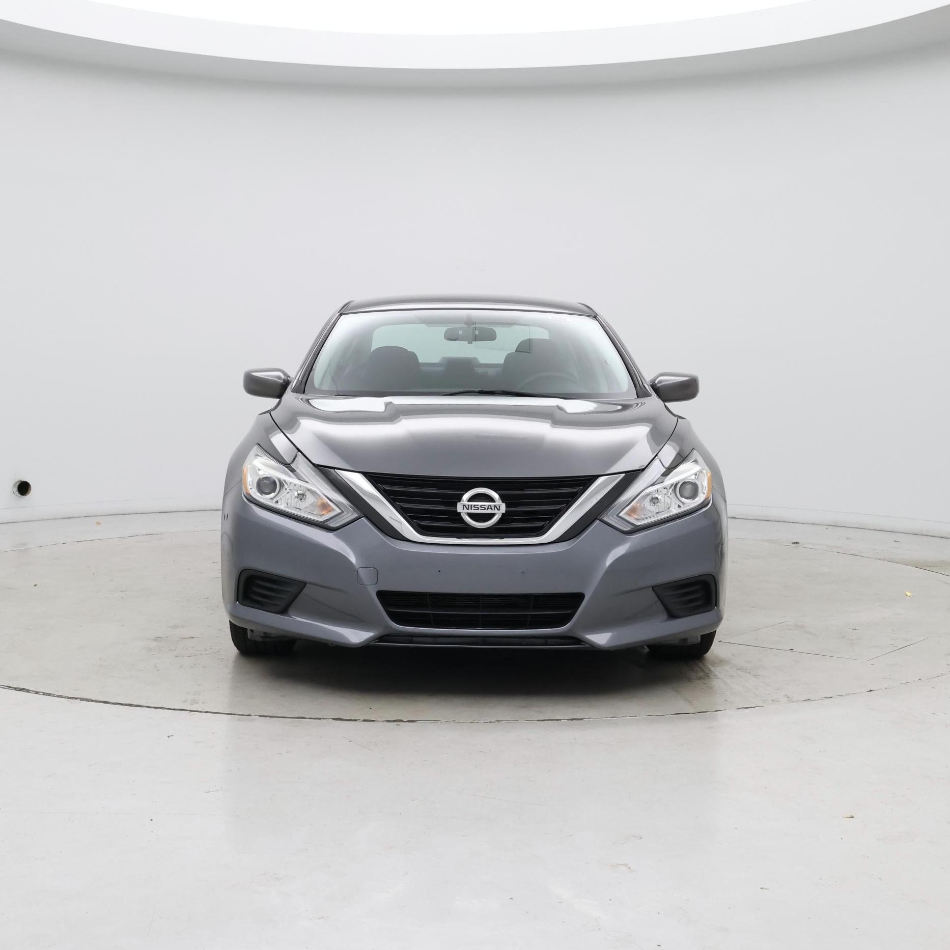 Thumbnail: 2017 Nissan Altima - 5