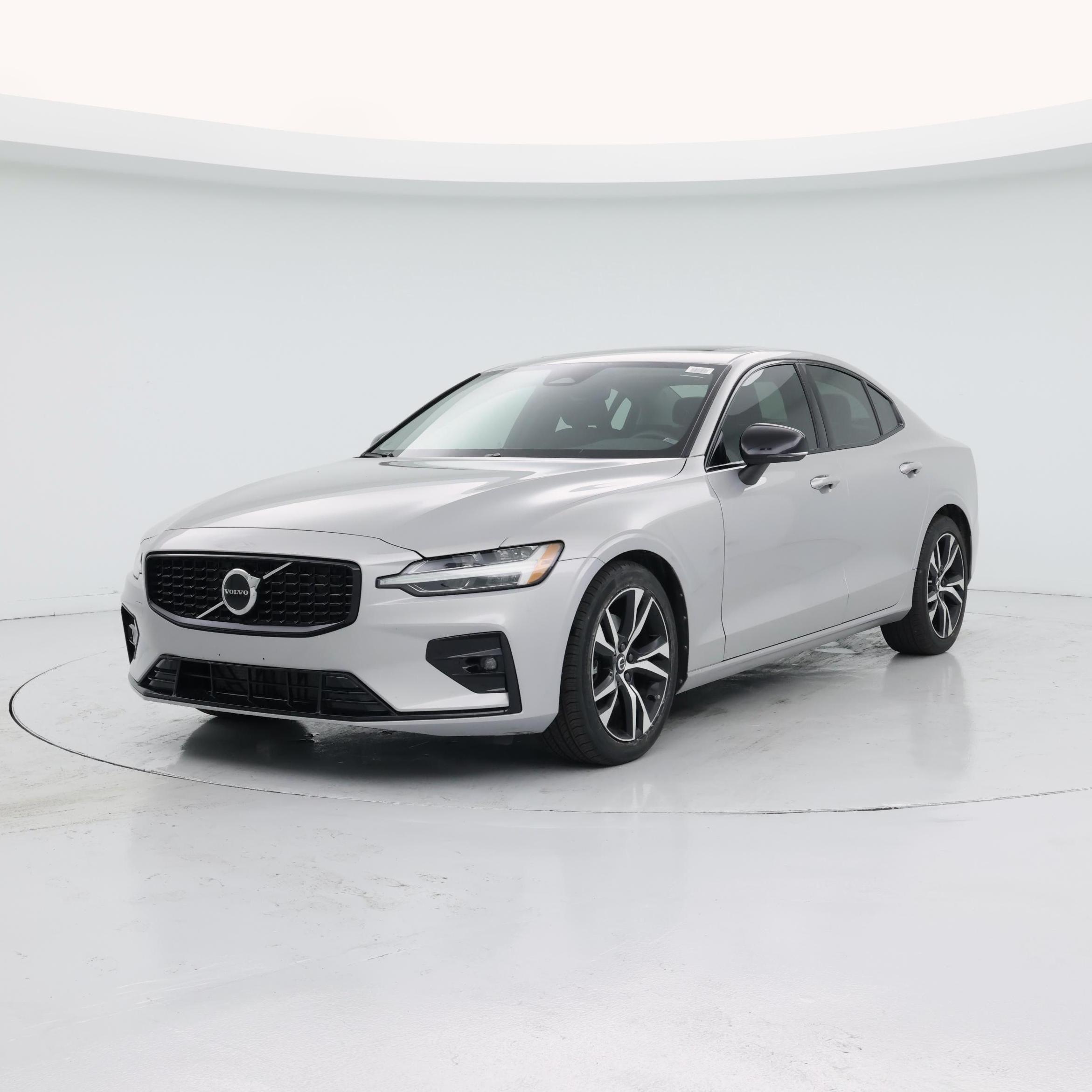 Thumbnail: 2024 Volvo S60 - 4