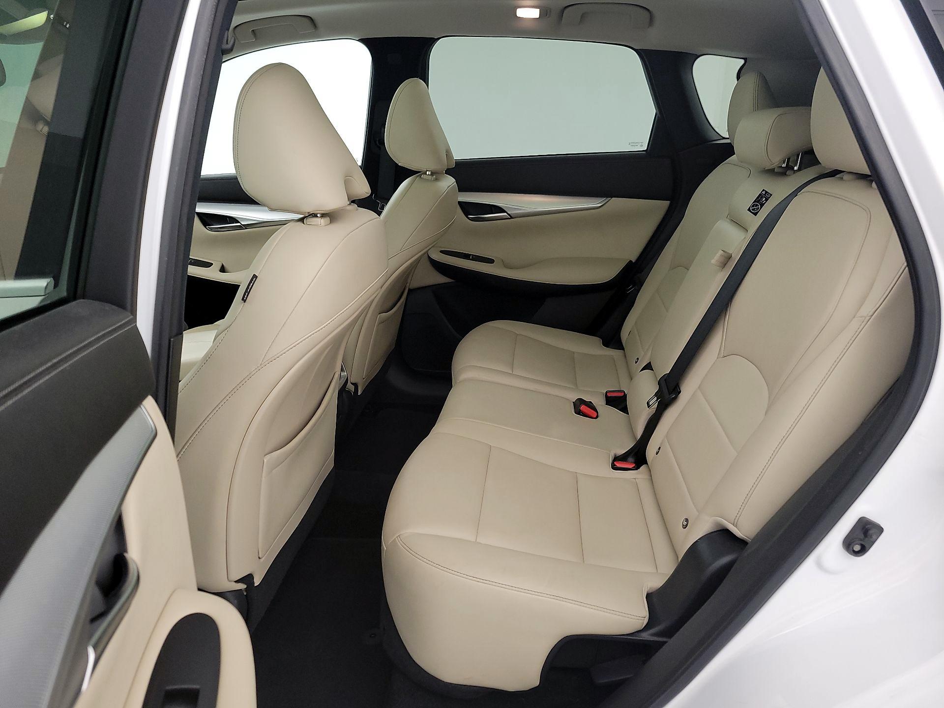 Thumbnail: 2019 INFINITI QX50 - 20