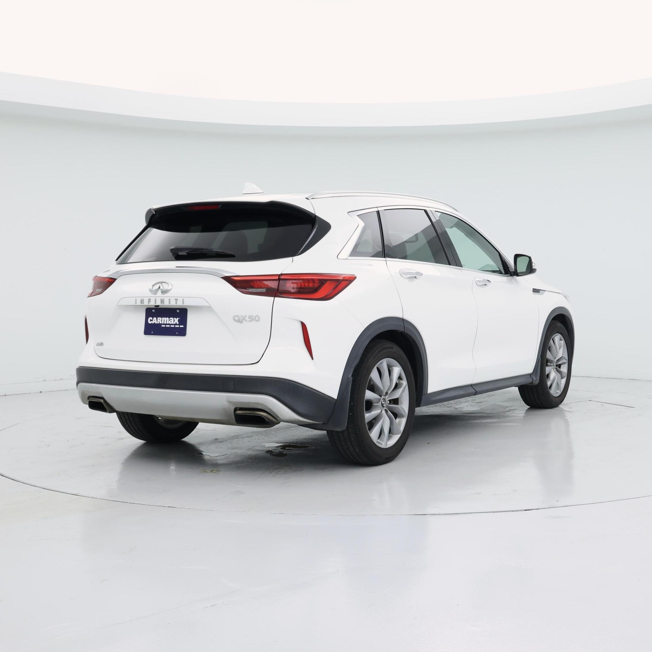 Thumbnail: 2019 INFINITI QX50 - 8