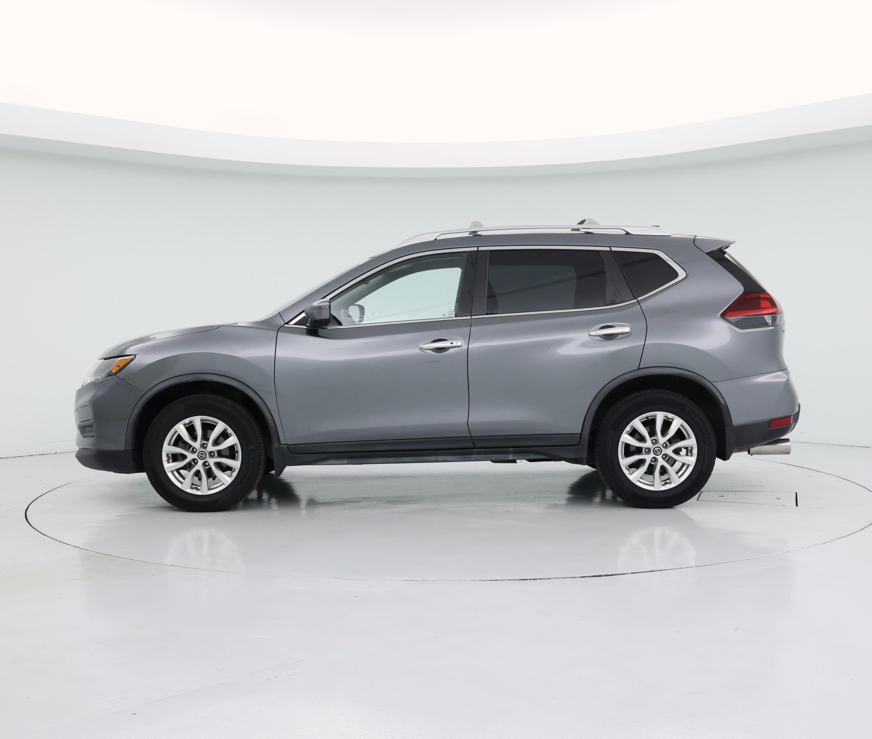 Thumbnail: 2020 Nissan Rogue - 3
