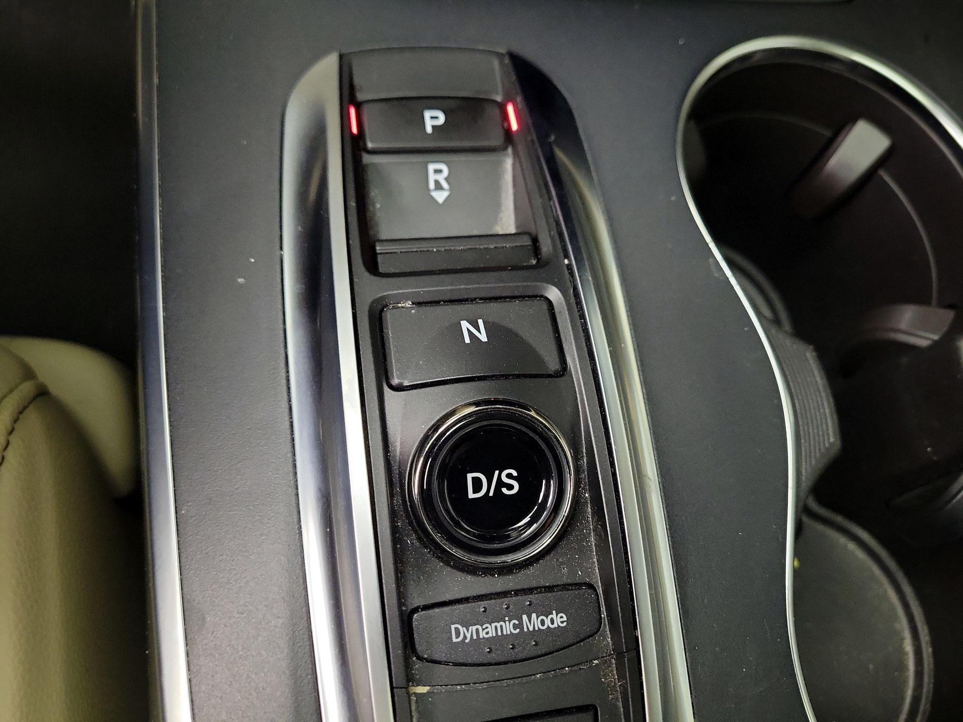 Thumbnail: 2020 Acura MDX - 18