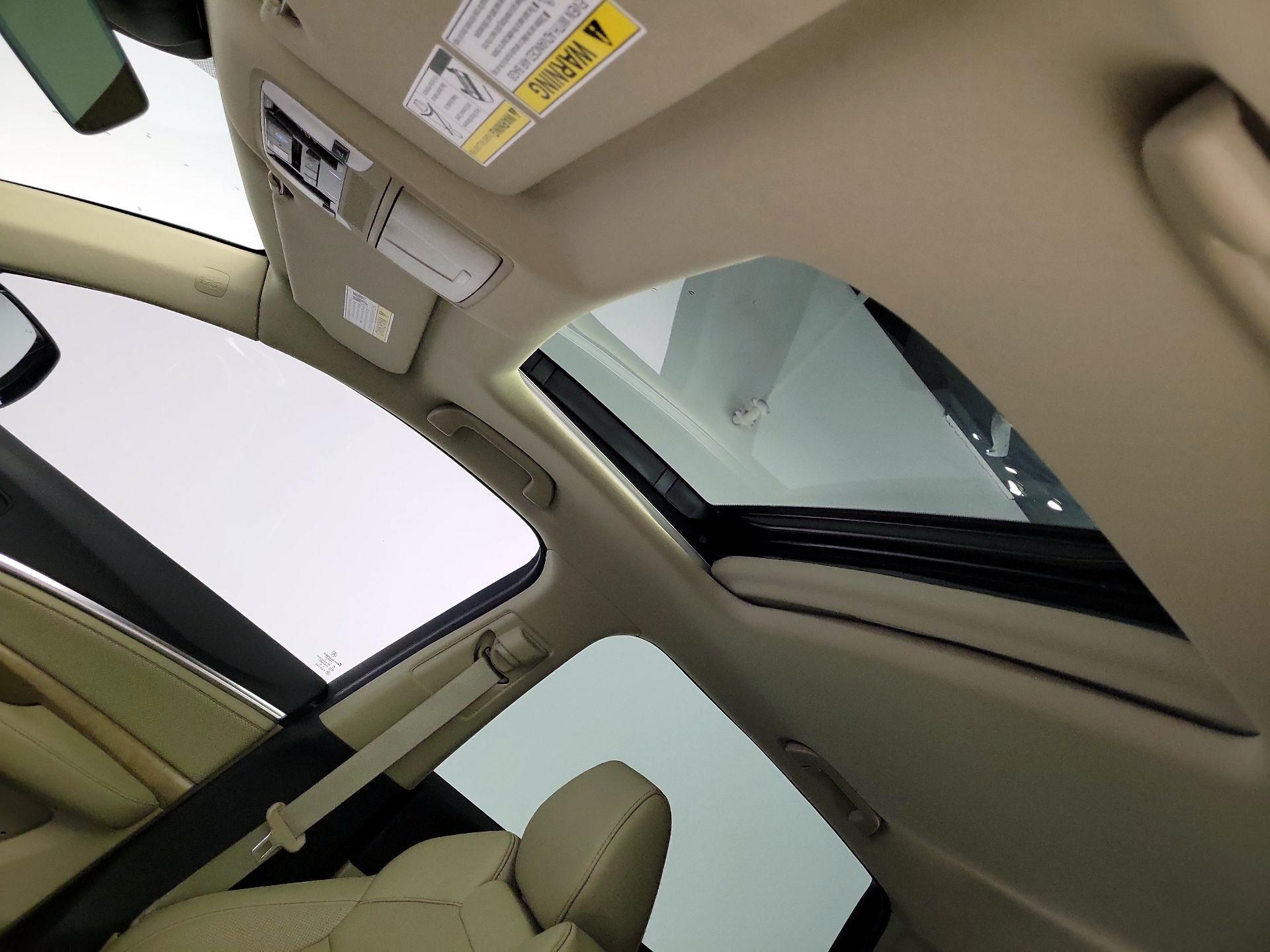 Thumbnail: 2020 Acura MDX - 20