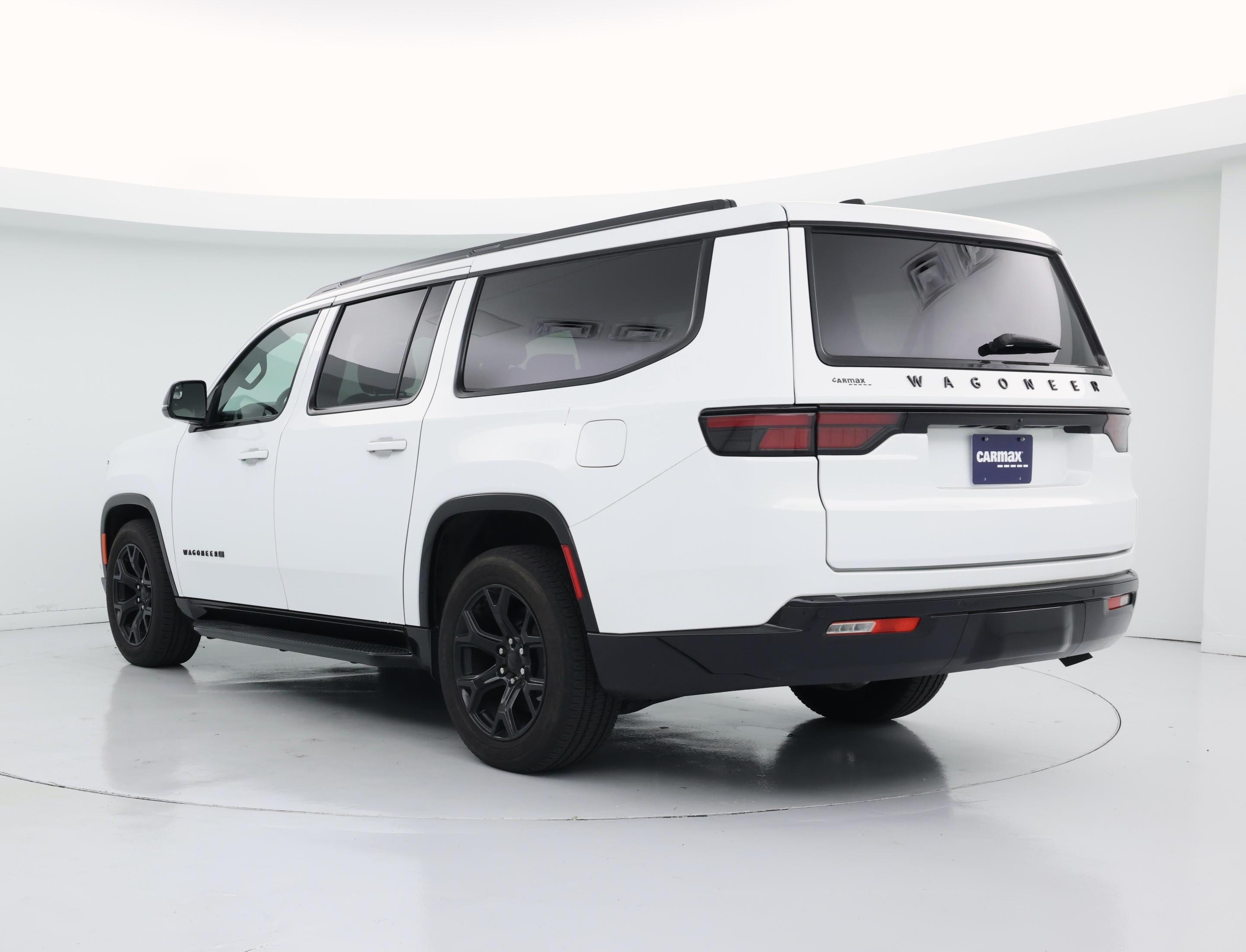 Thumbnail: 2024 Jeep Wagoneer - 2