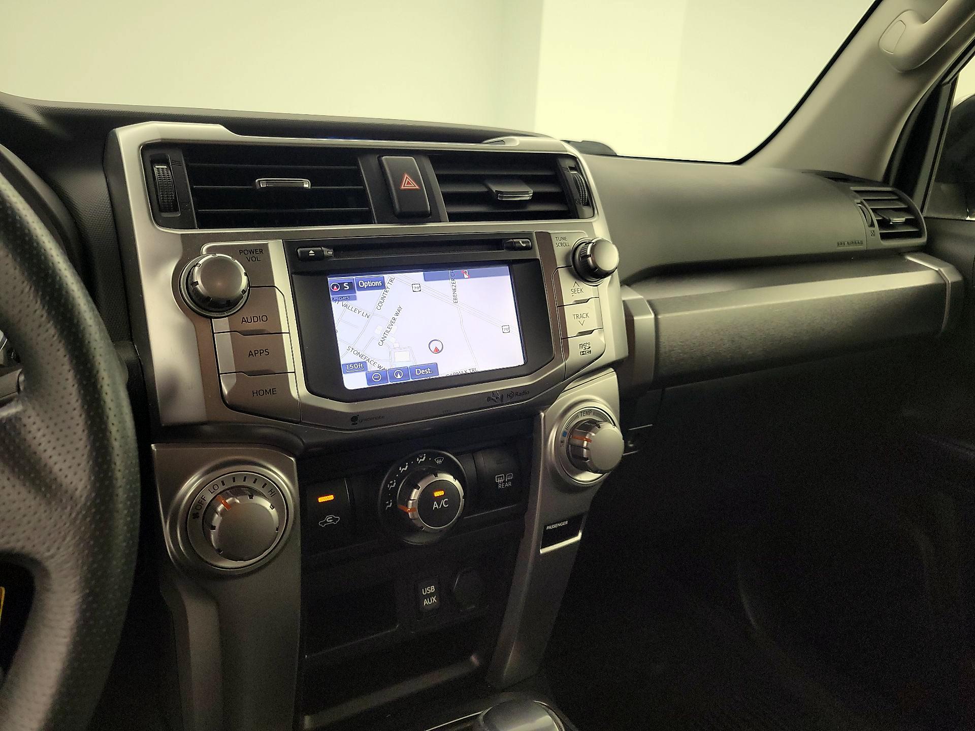 Thumbnail: 2019 Toyota 4Runner - 14