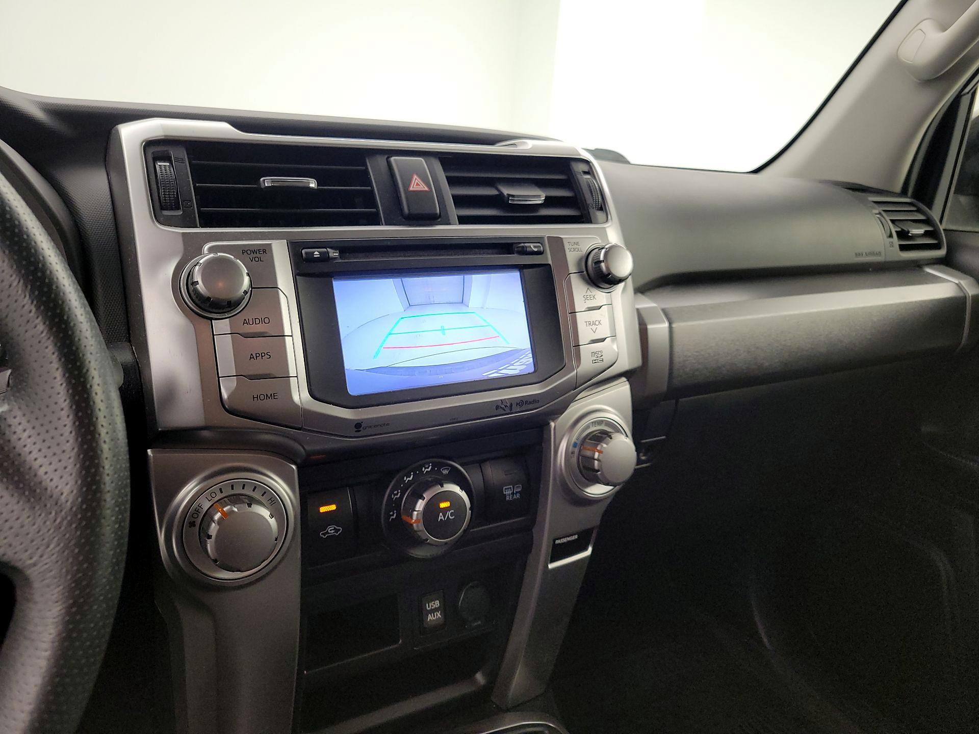 Thumbnail: 2019 Toyota 4Runner - 15