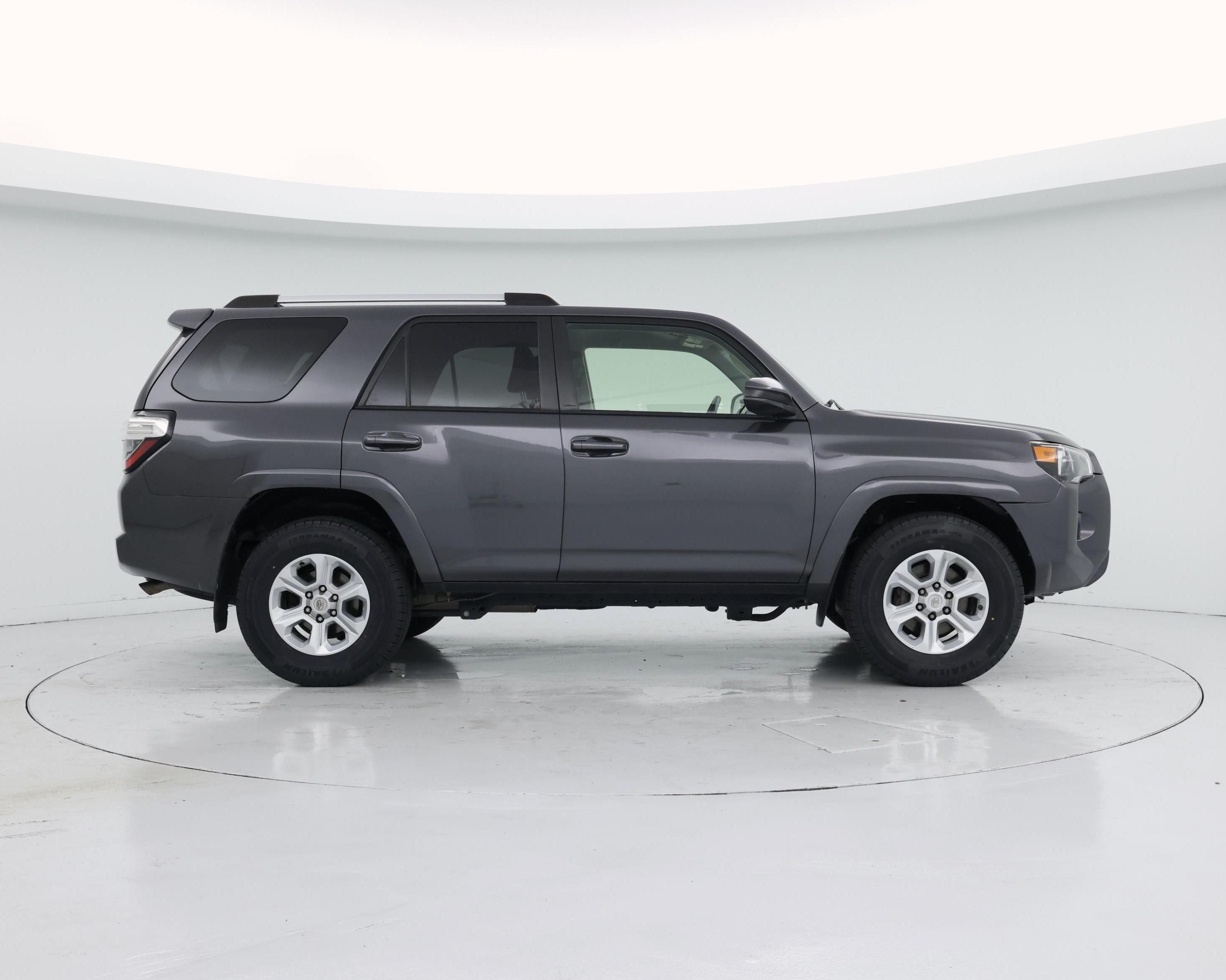 Thumbnail: 2019 Toyota 4Runner - 7